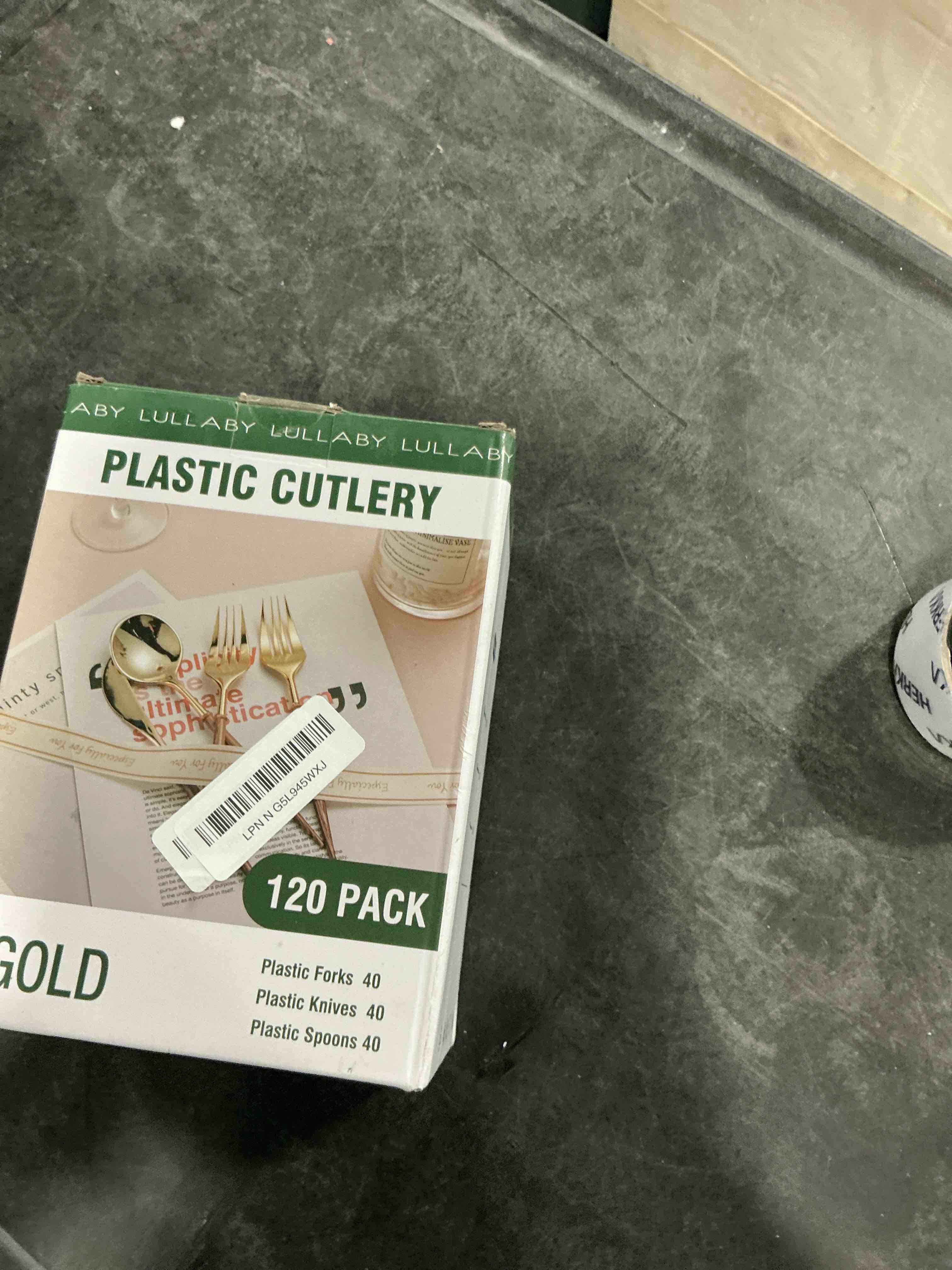 https://s3.amazonaws.com/lotting-images-prod/NonstopDeals/PNK3239110_1758815380200.jpeg