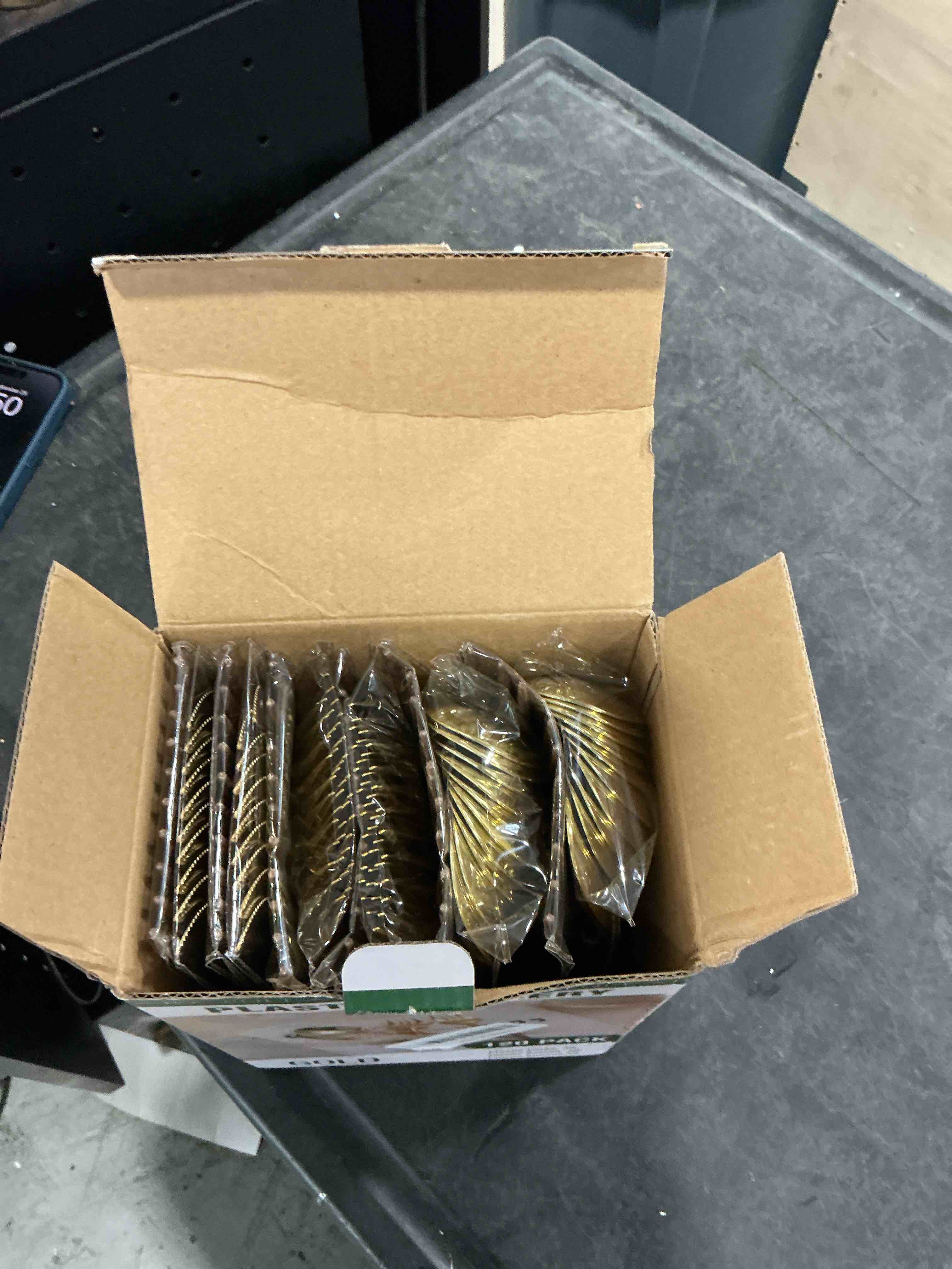 https://s3.amazonaws.com/lotting-images-prod/NonstopDeals/PNK3239110_1758815402490.jpeg