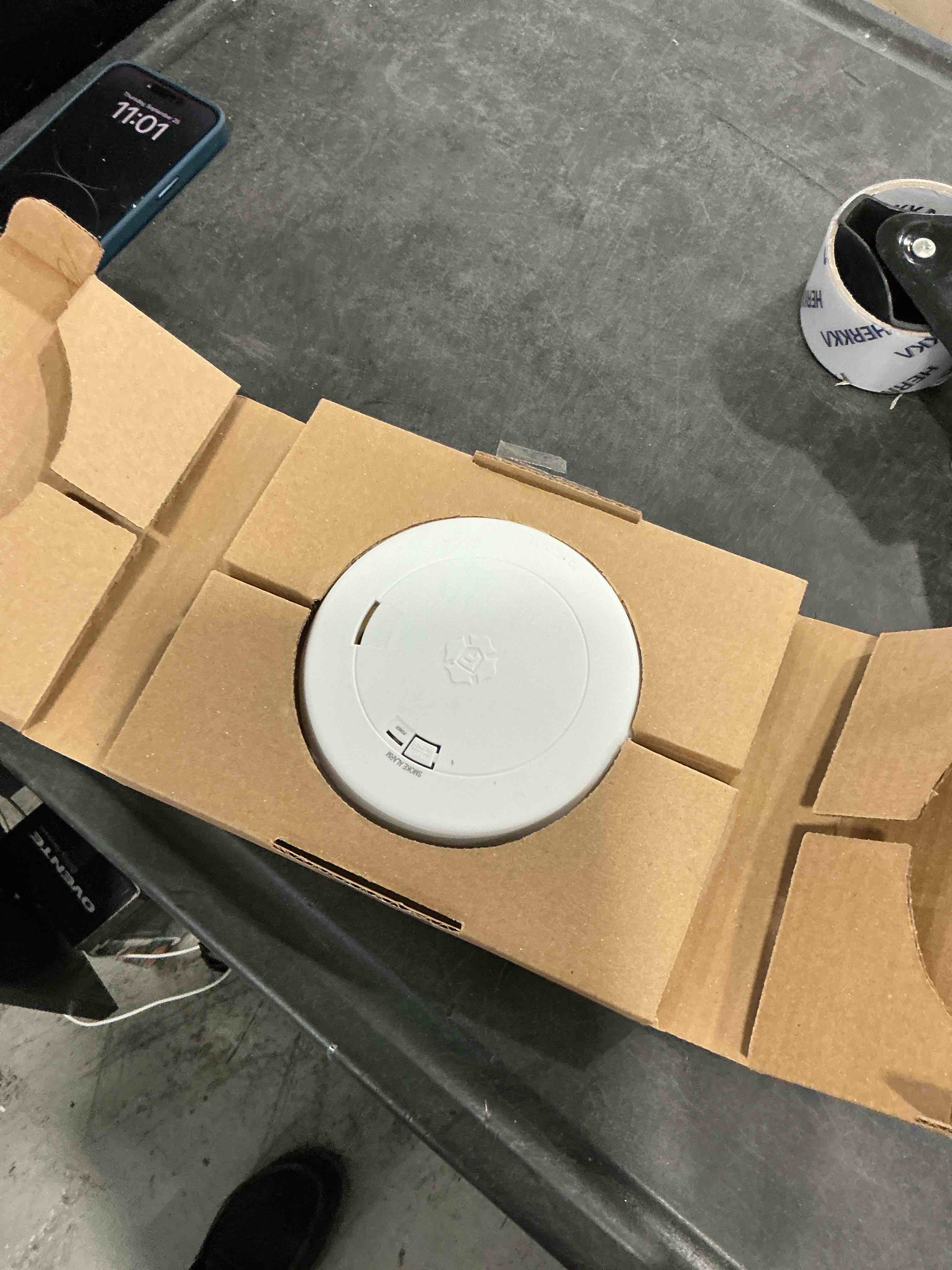 https://s3.amazonaws.com/lotting-images-prod/NonstopDeals/PNK3239117_1758816101397.jpeg