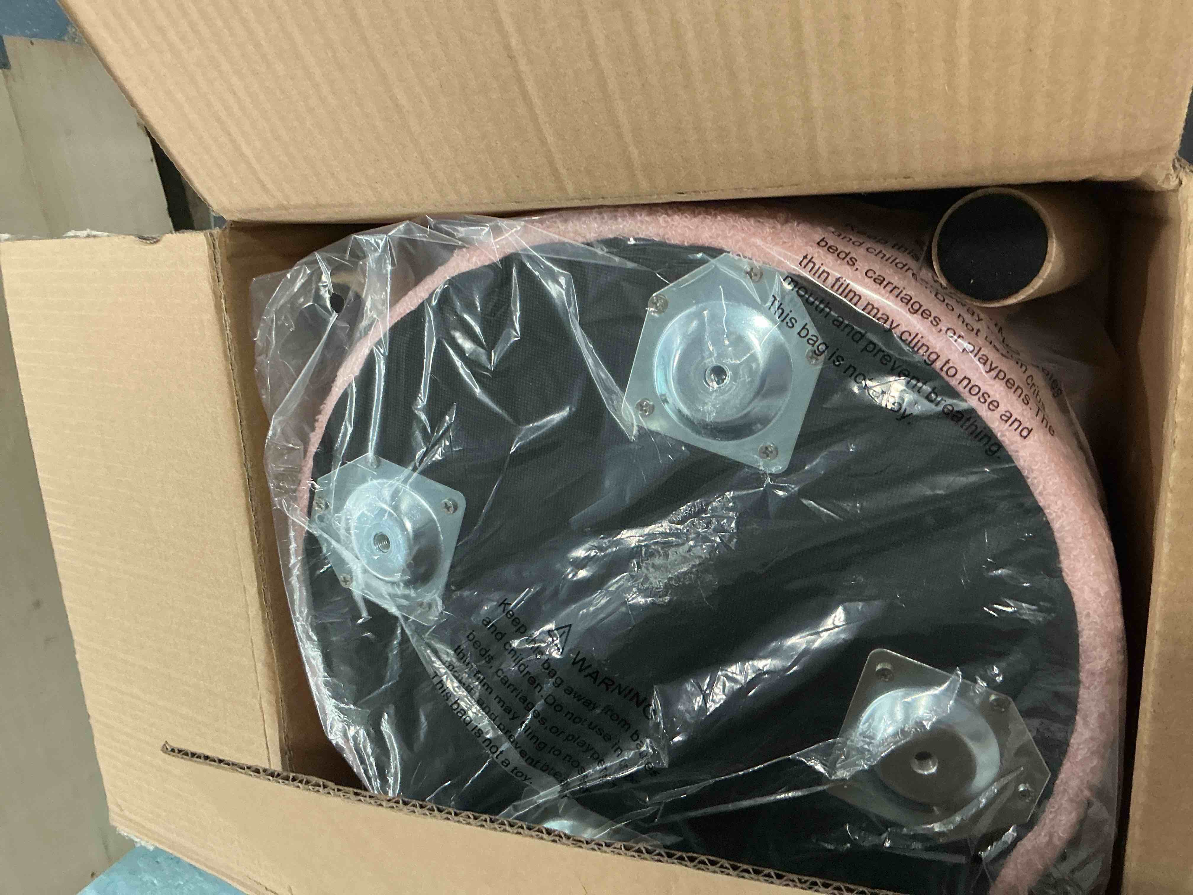 https://s3.amazonaws.com/lotting-images-prod/NonstopDeals/PNK3239150_1758824169755.jpeg