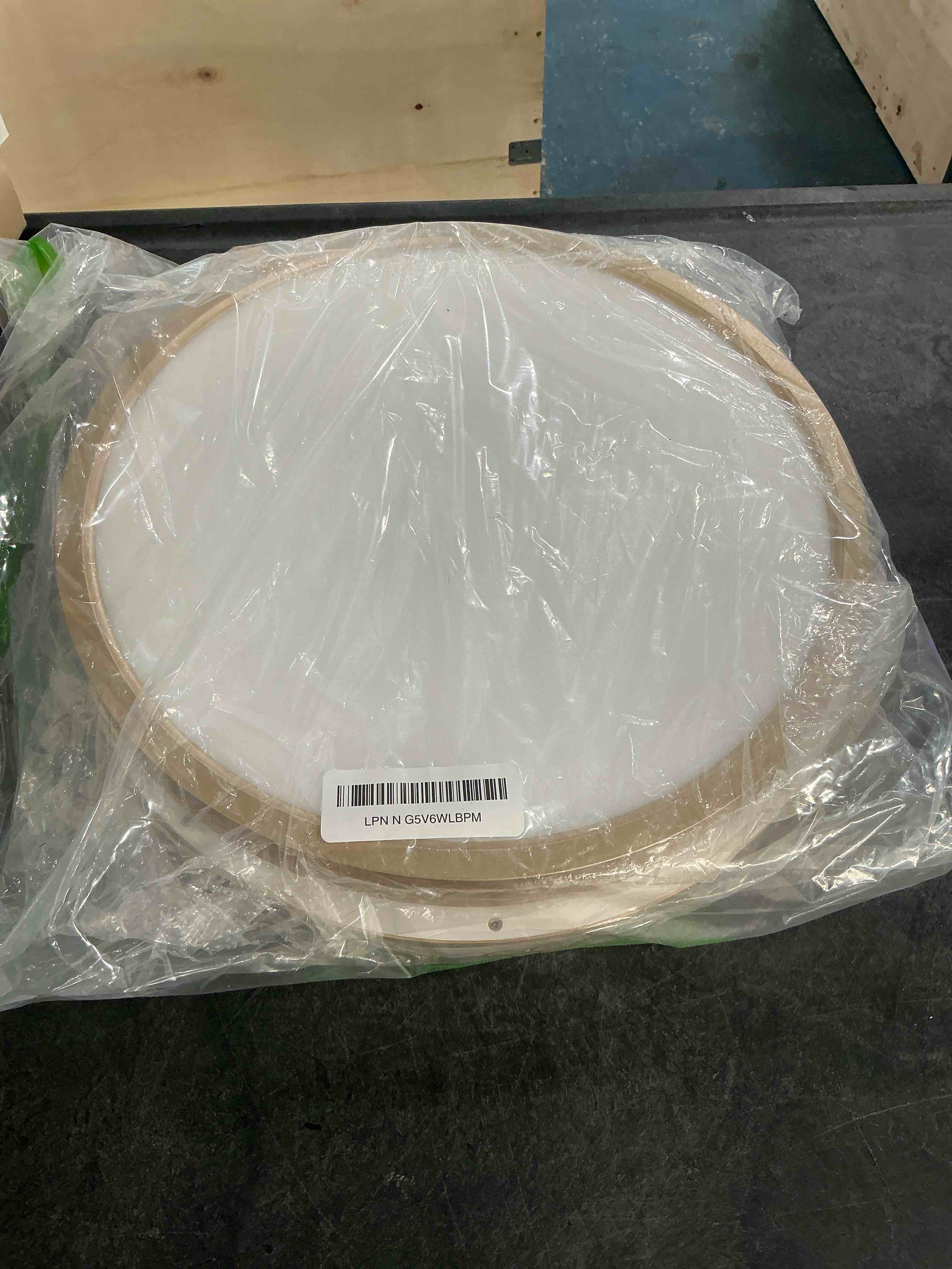 https://s3.amazonaws.com/lotting-images-prod/NonstopDeals/PNK3239194_1758890390238.jpeg