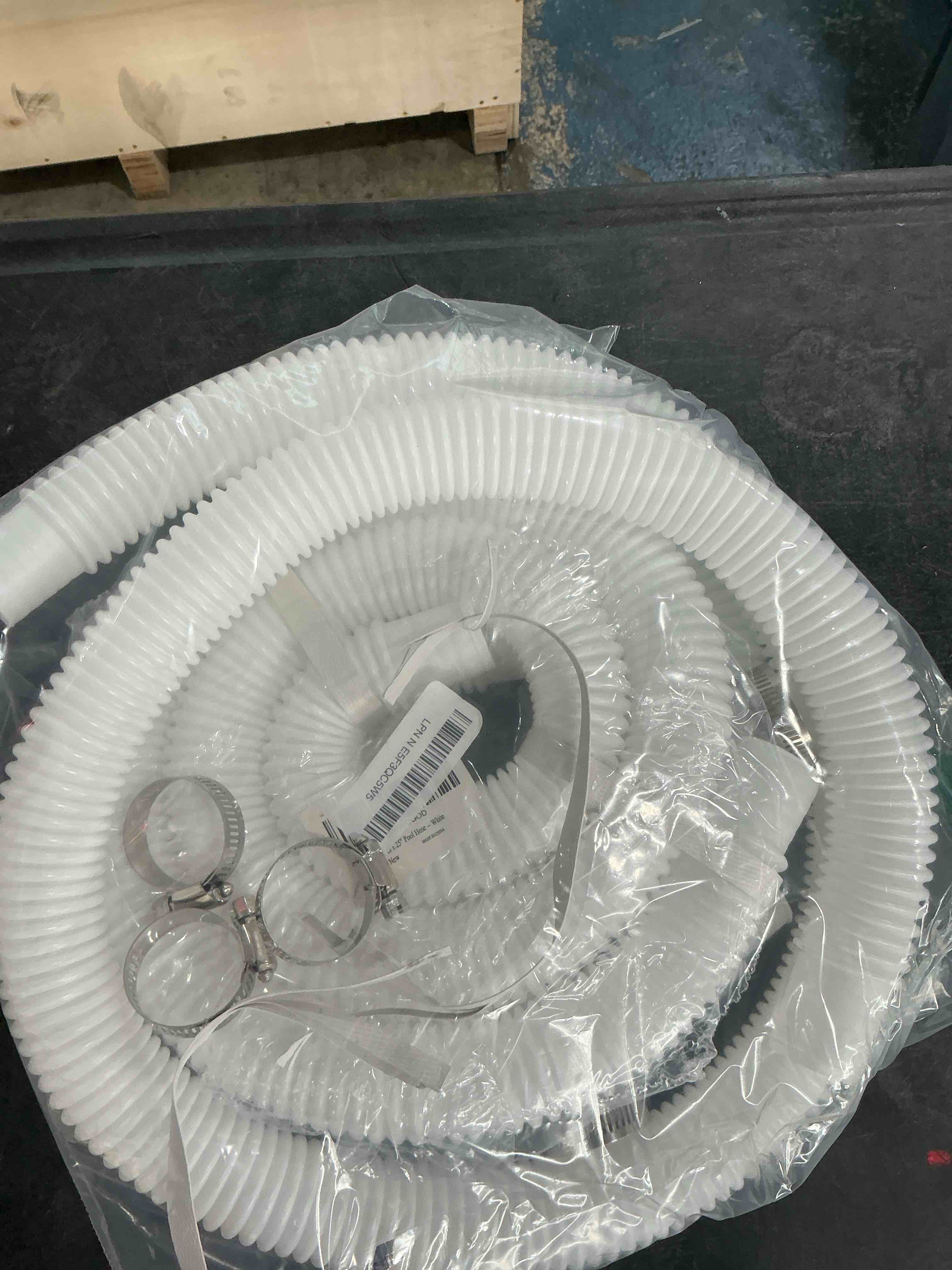 https://s3.amazonaws.com/lotting-images-prod/NonstopDeals/PNK3239206_1758891753314.jpeg