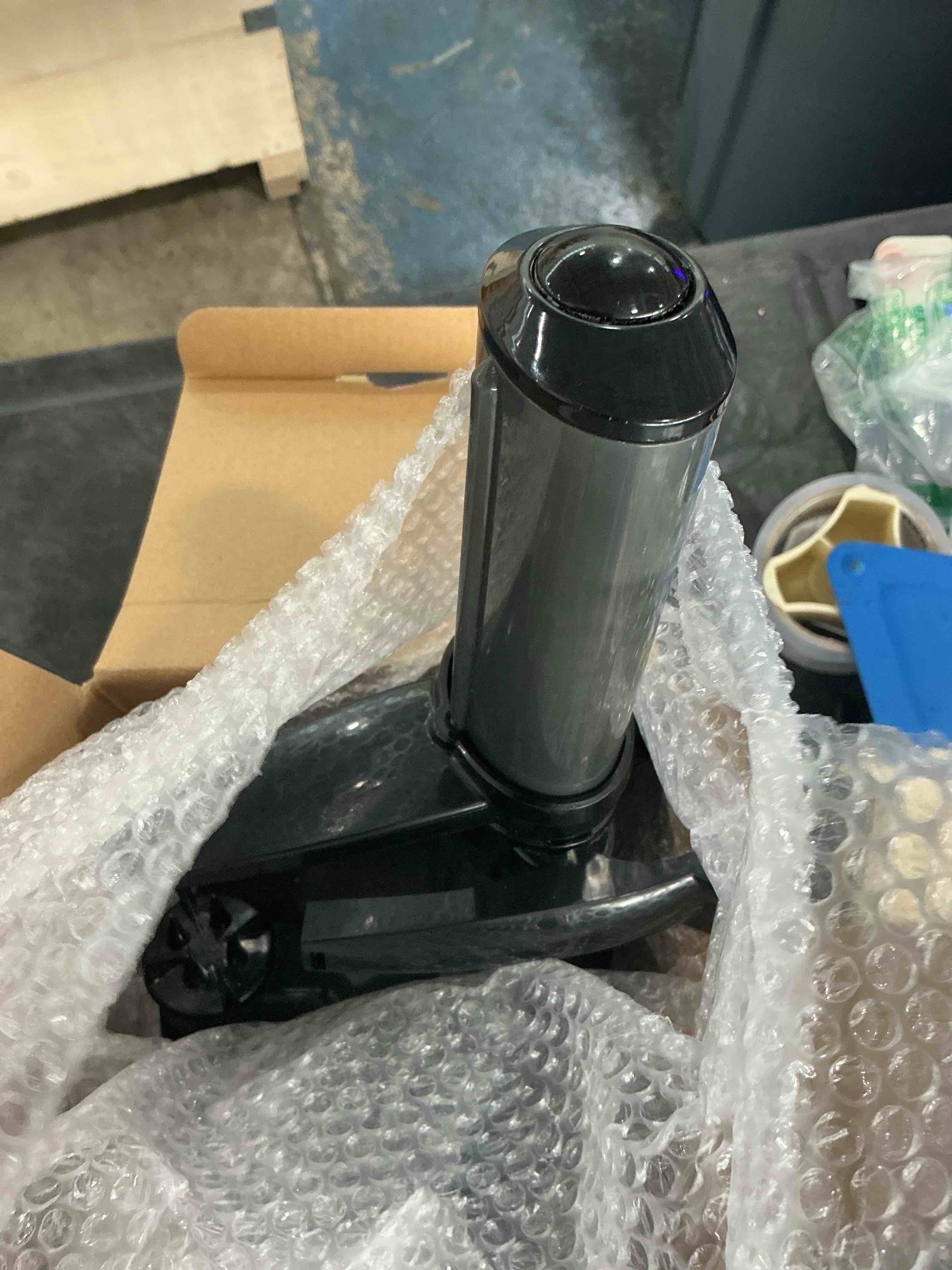 https://s3.amazonaws.com/lotting-images-prod/NonstopDeals/PNK3239209_1758893225808.jpeg