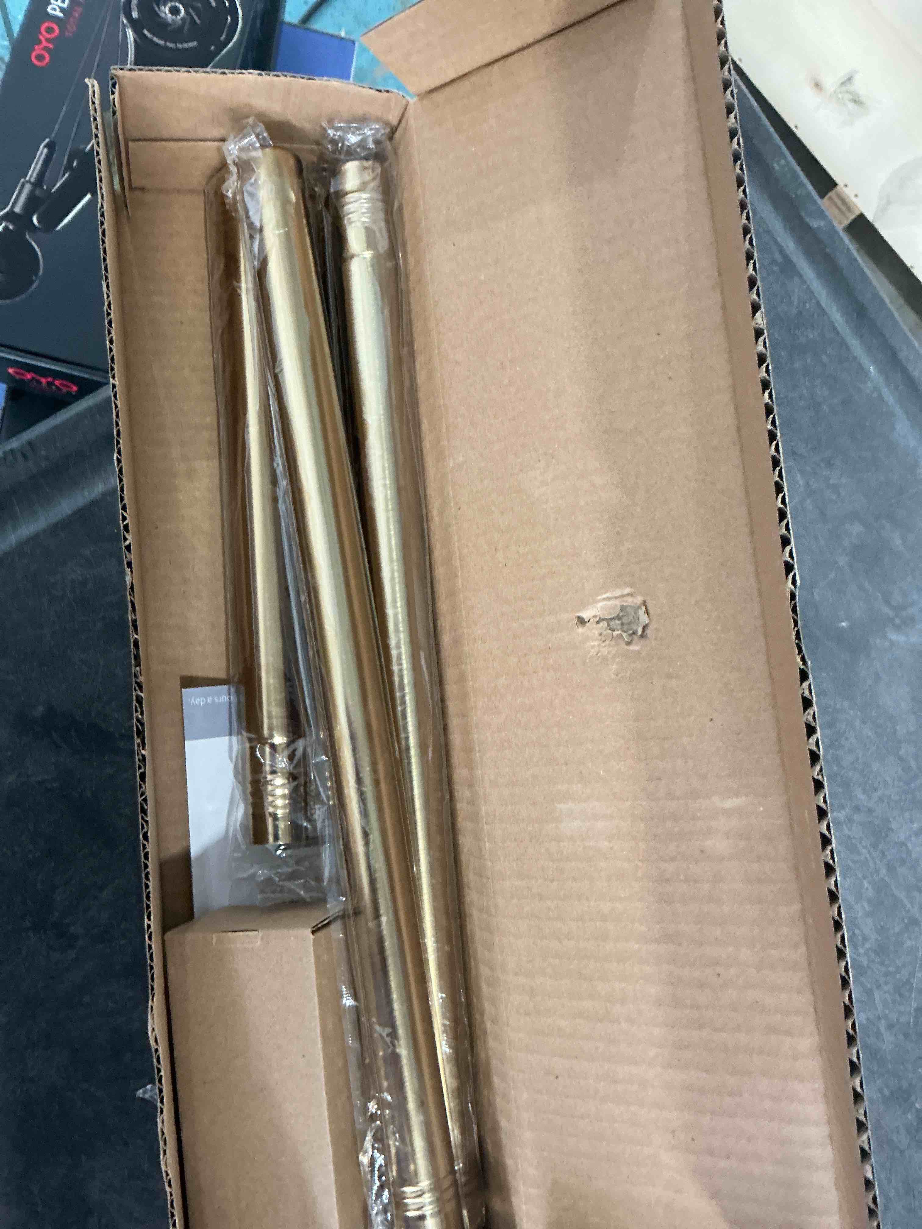 https://s3.amazonaws.com/lotting-images-prod/NonstopDeals/PNK3239216_1758897156682.jpeg