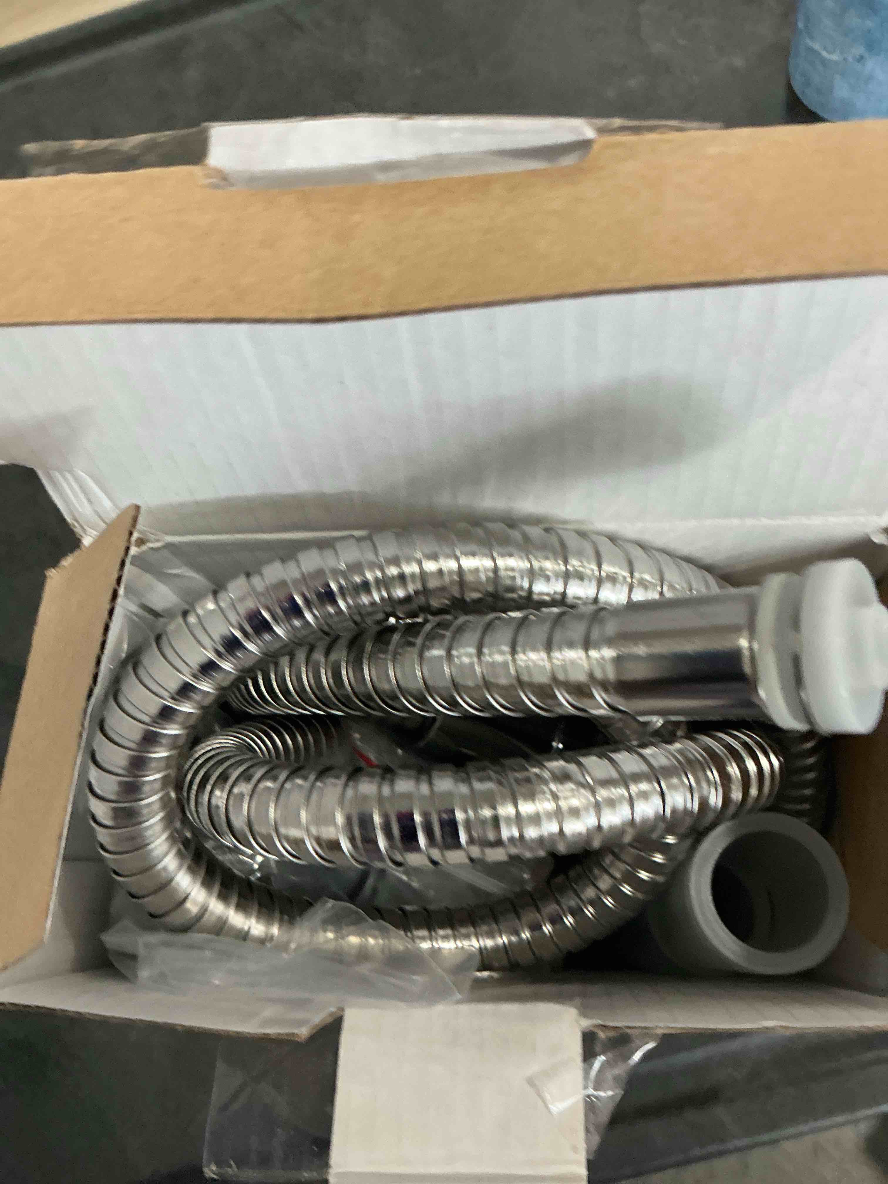 https://s3.amazonaws.com/lotting-images-prod/NonstopDeals/PNK3239239_1758900629161.jpeg