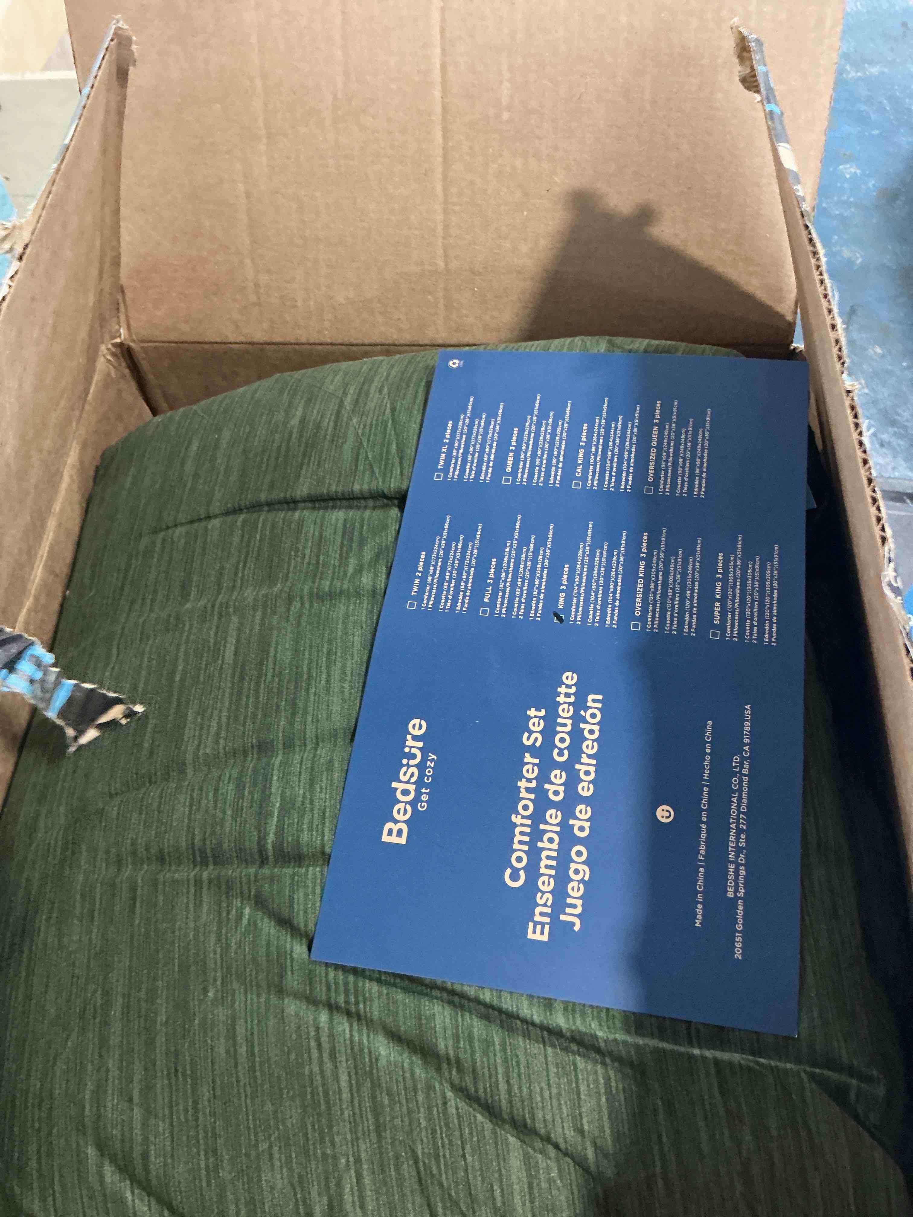 https://s3.amazonaws.com/lotting-images-prod/NonstopDeals/PNK3239281_1758907700622.jpeg
