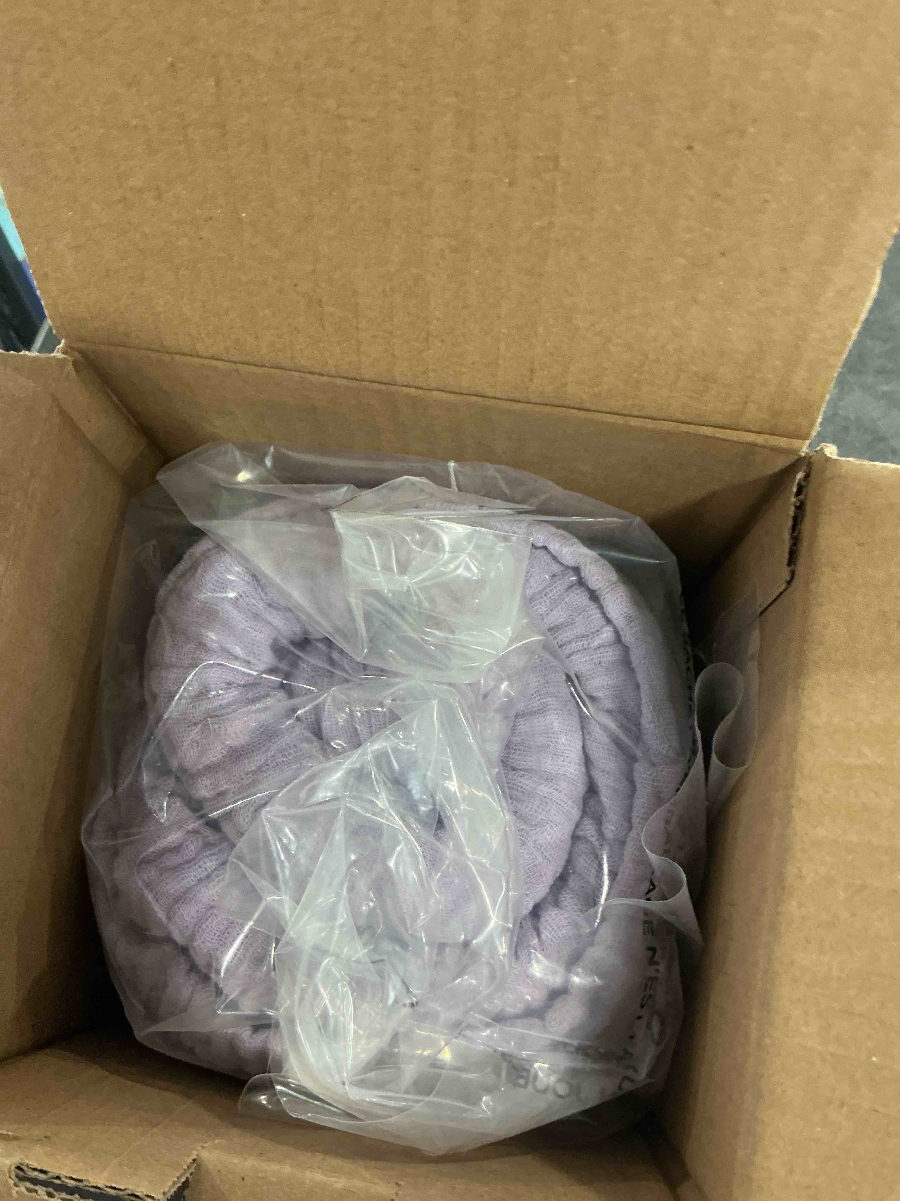 https://s3.amazonaws.com/lotting-images-prod/NonstopDeals/PNK3239282_1758907770638.jpeg