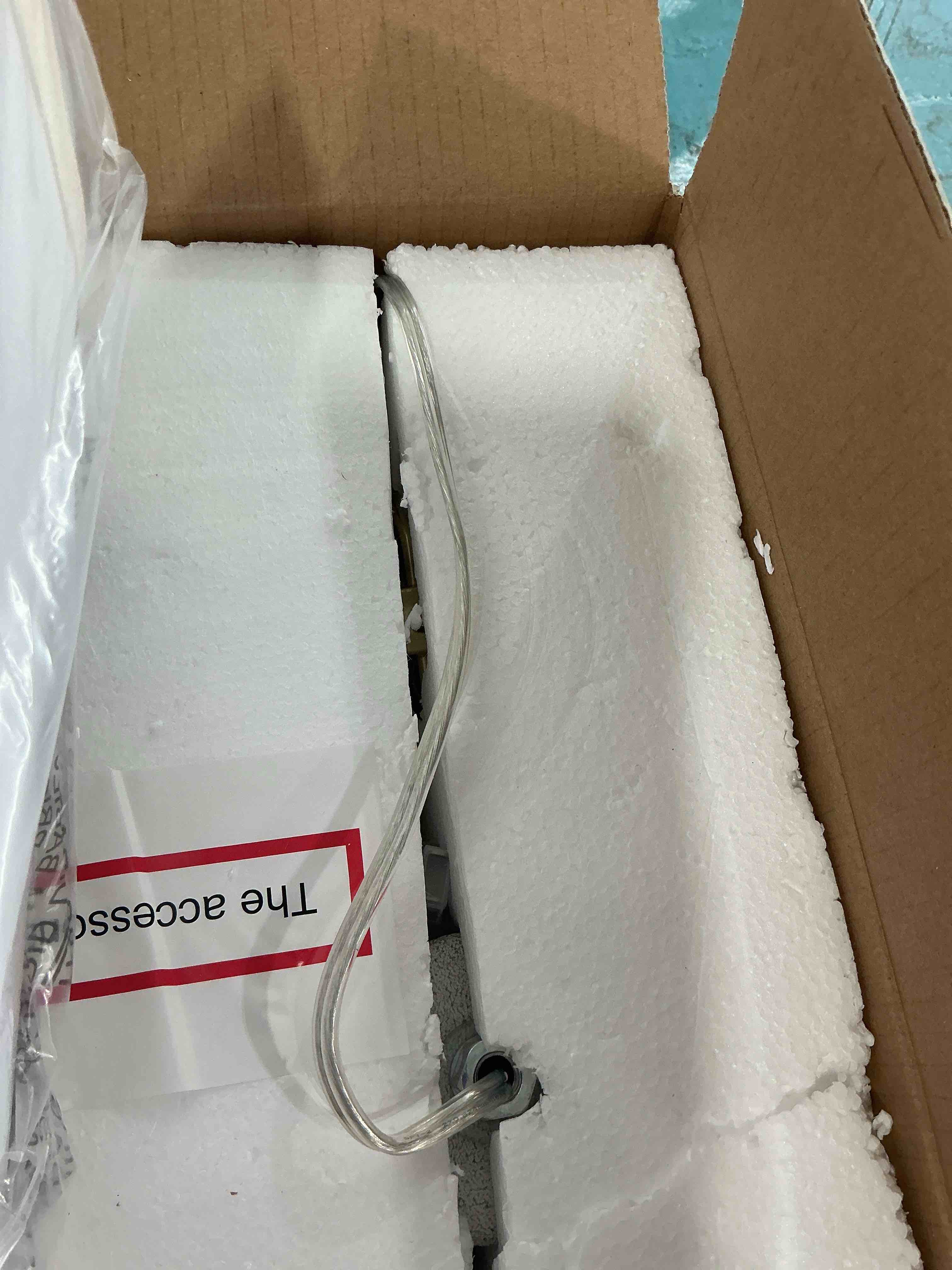 https://s3.amazonaws.com/lotting-images-prod/NonstopDeals/PNK3239293_1758909210912.jpeg