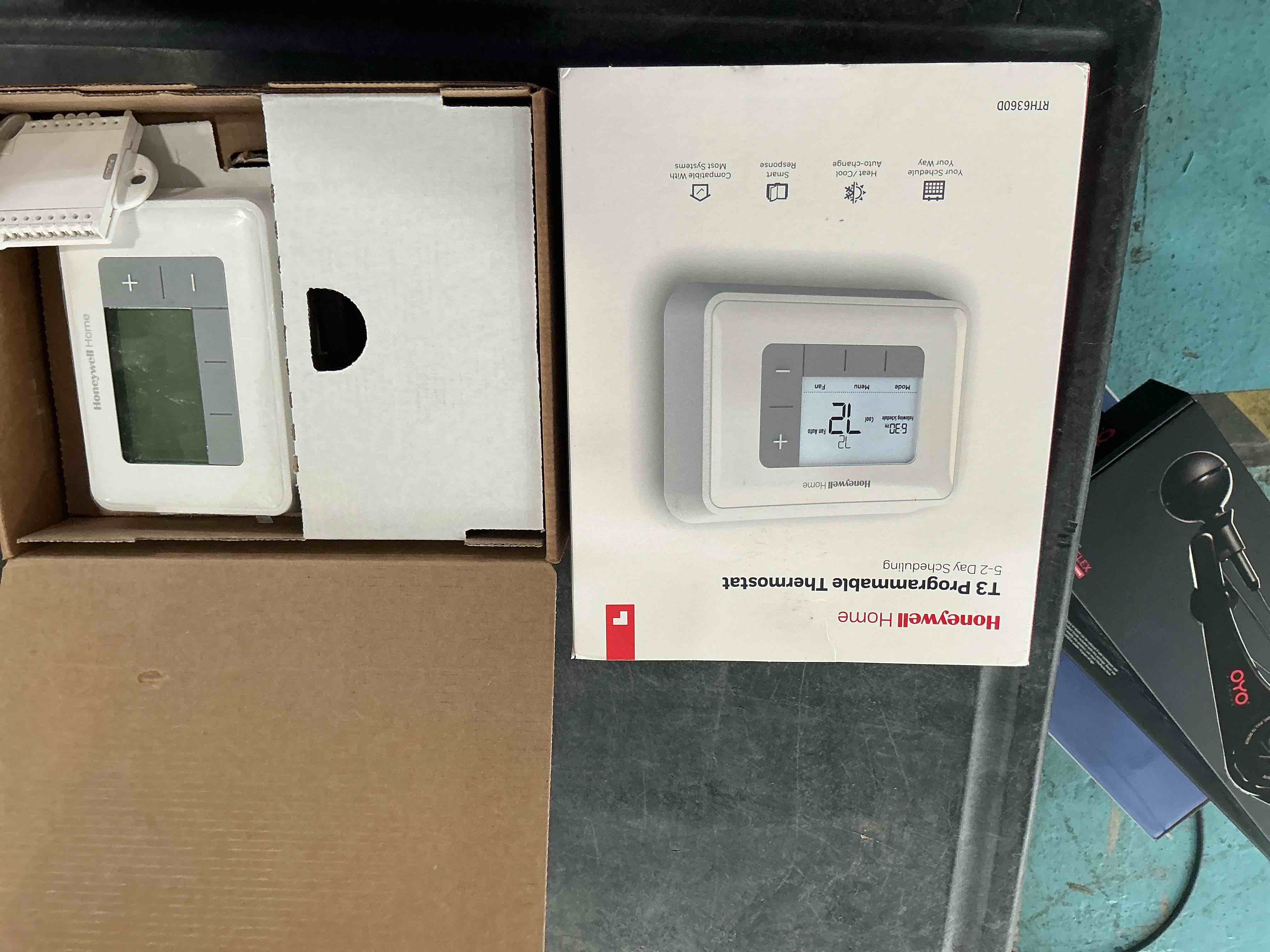 https://s3.amazonaws.com/lotting-images-prod/NonstopDeals/PNK3239295_1758909399620.jpeg