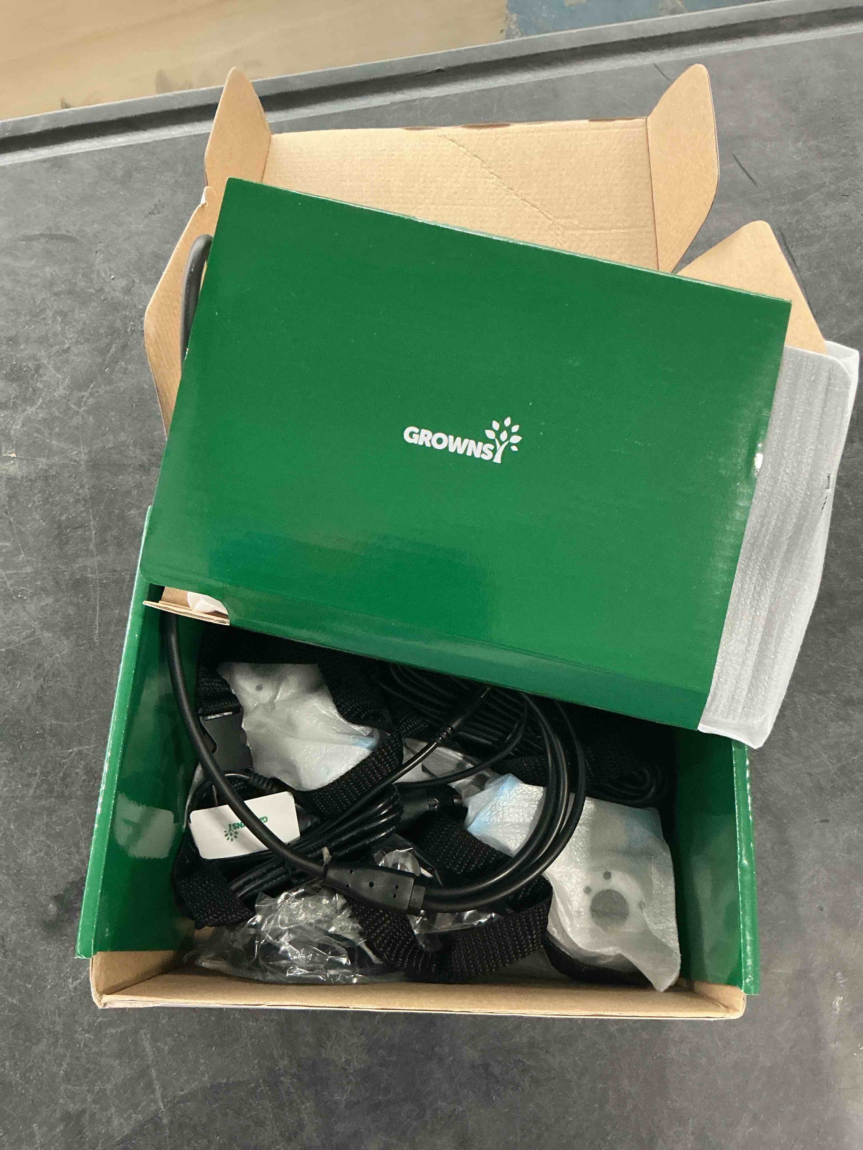 https://s3.amazonaws.com/lotting-images-prod/NonstopDeals/PNK3239296_1758909488271.jpeg