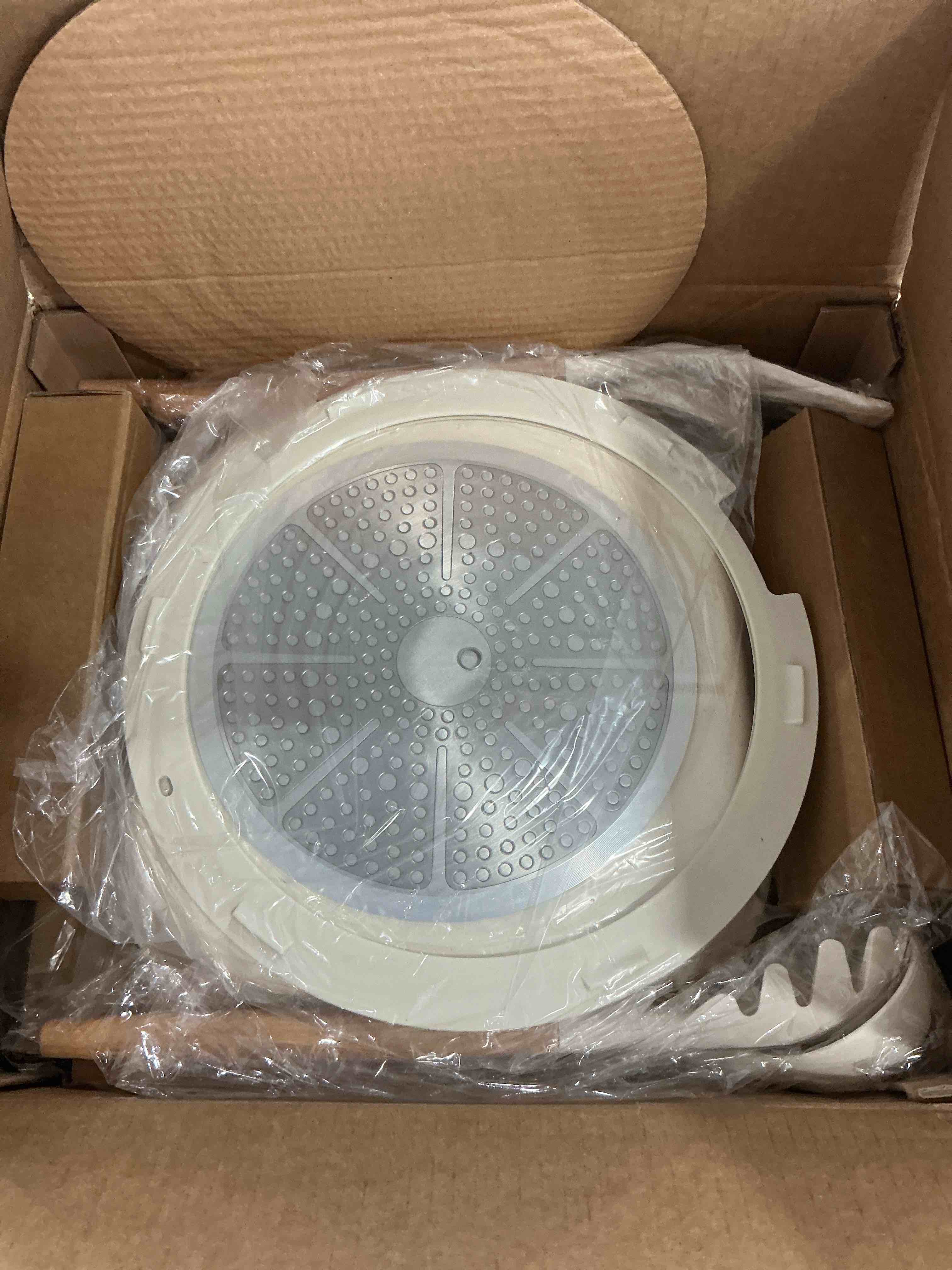 https://s3.amazonaws.com/lotting-images-prod/NonstopDeals/PNK3239298_1758909653912.jpeg