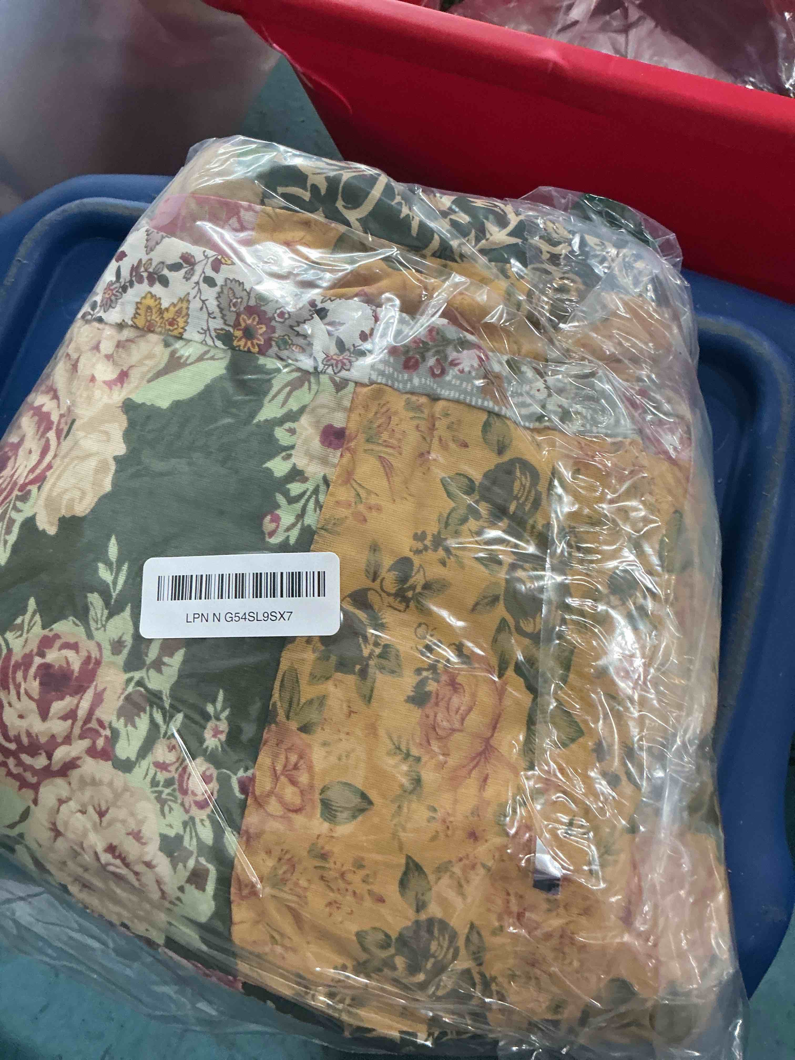 https://s3.amazonaws.com/lotting-images-prod/NonstopDeals/PNK3239351_1758922338598.jpeg