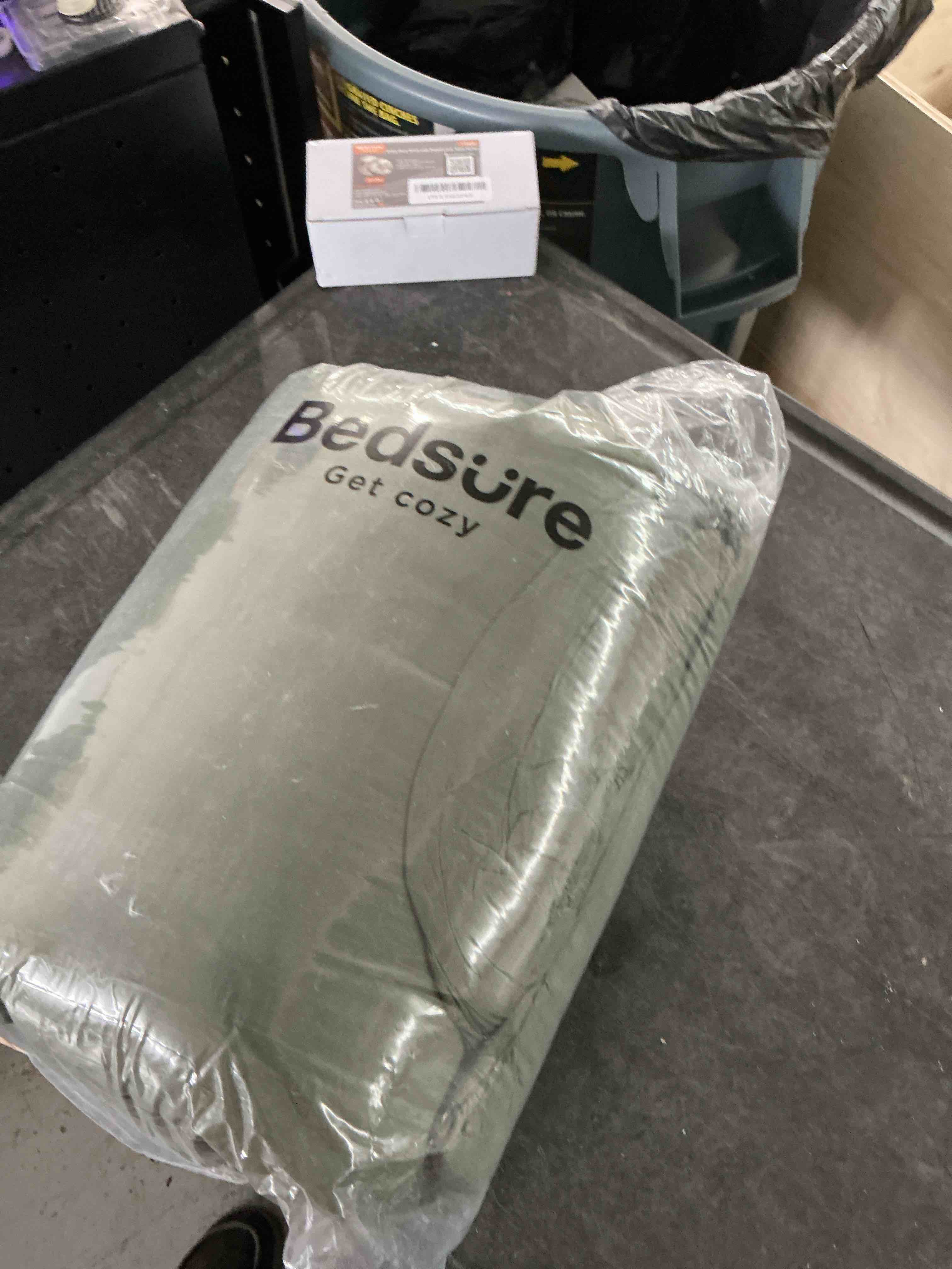 https://s3.amazonaws.com/lotting-images-prod/NonstopDeals/PNK3239399_1758990349612.jpeg