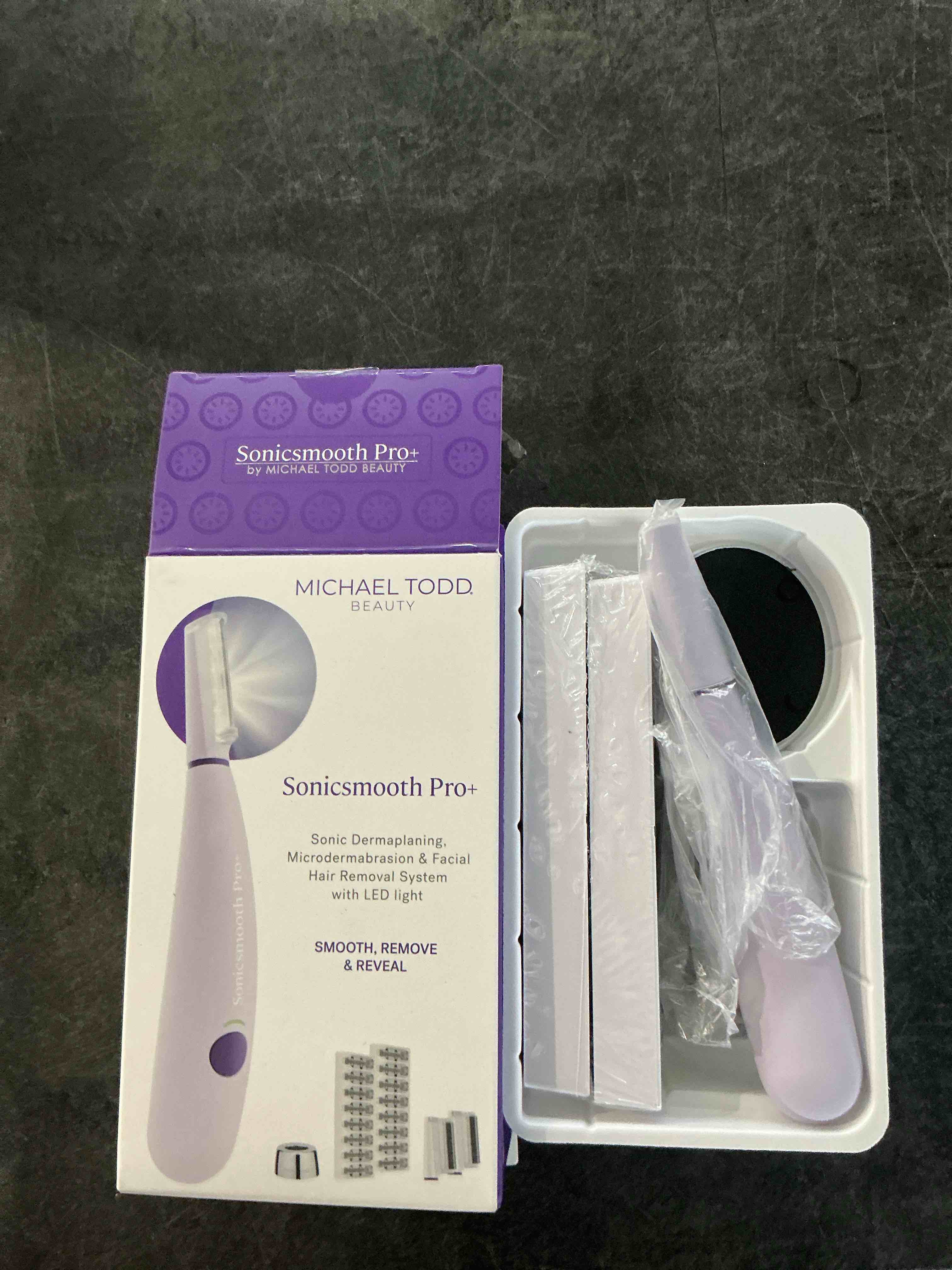 https://s3.amazonaws.com/lotting-images-prod/NonstopDeals/PNK3239422_1758992605255.jpeg