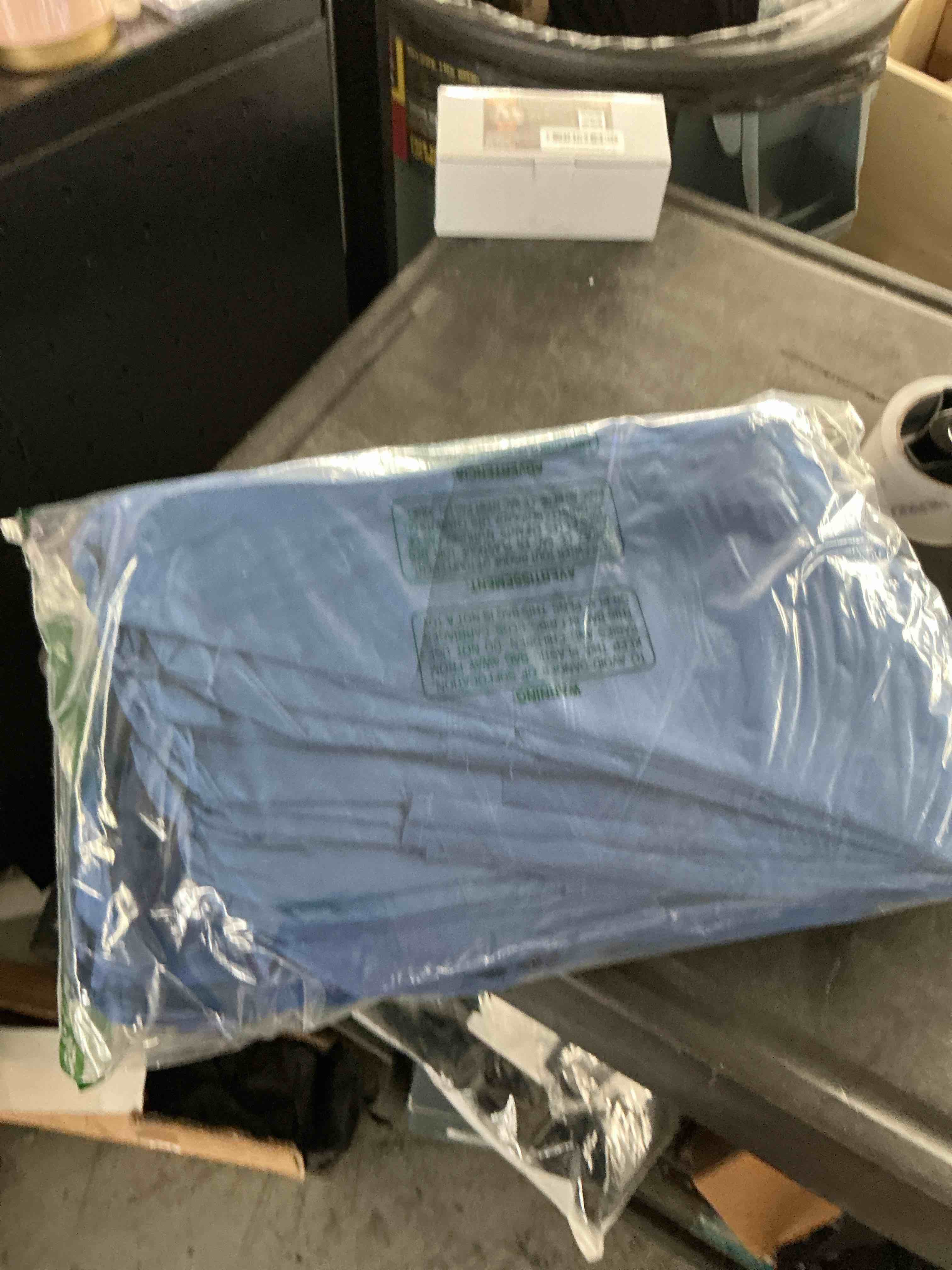 https://s3.amazonaws.com/lotting-images-prod/NonstopDeals/PNK3239431_1758993837430.jpeg