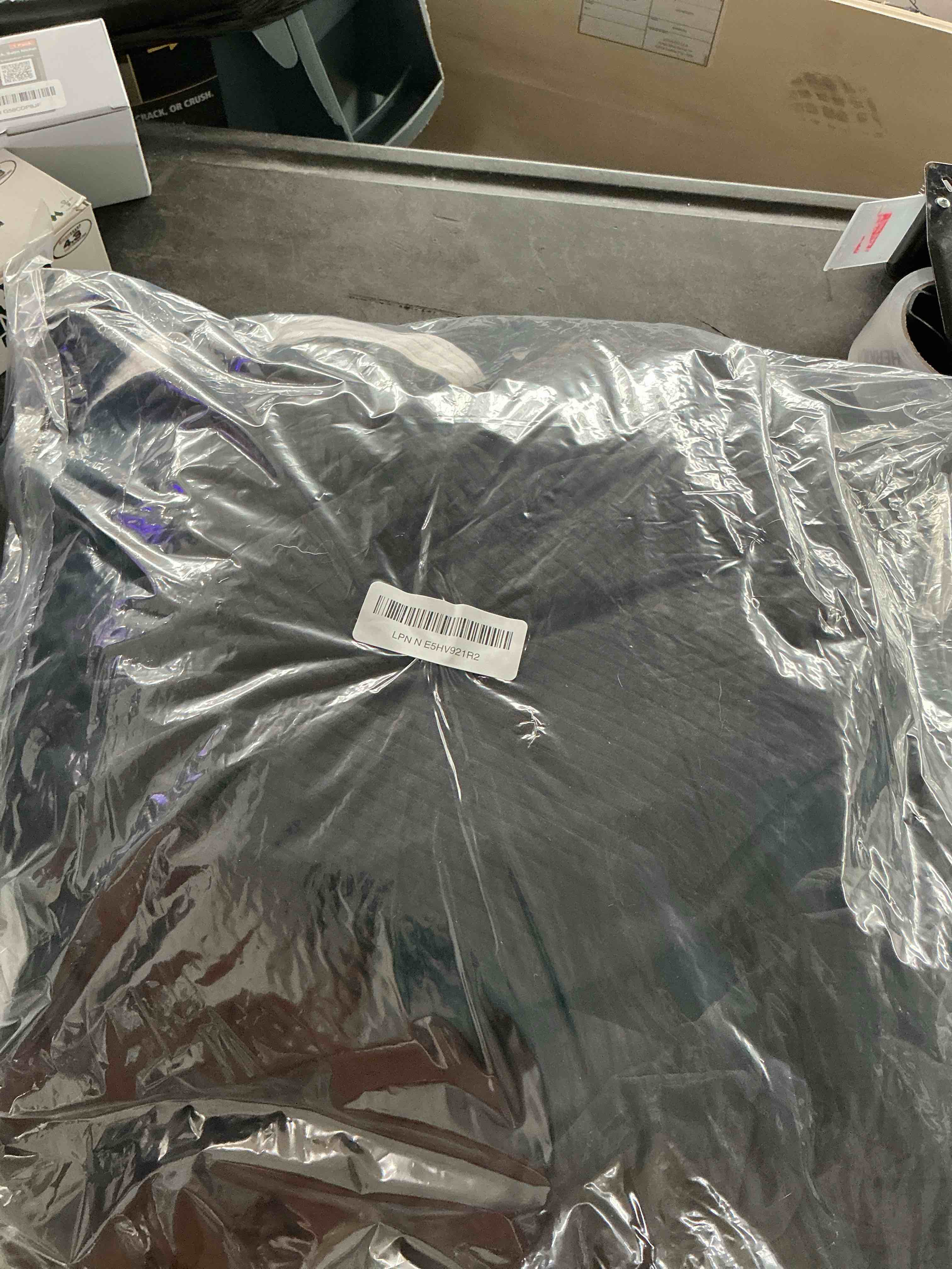 https://s3.amazonaws.com/lotting-images-prod/NonstopDeals/PNK3239449_1758996306560.jpeg