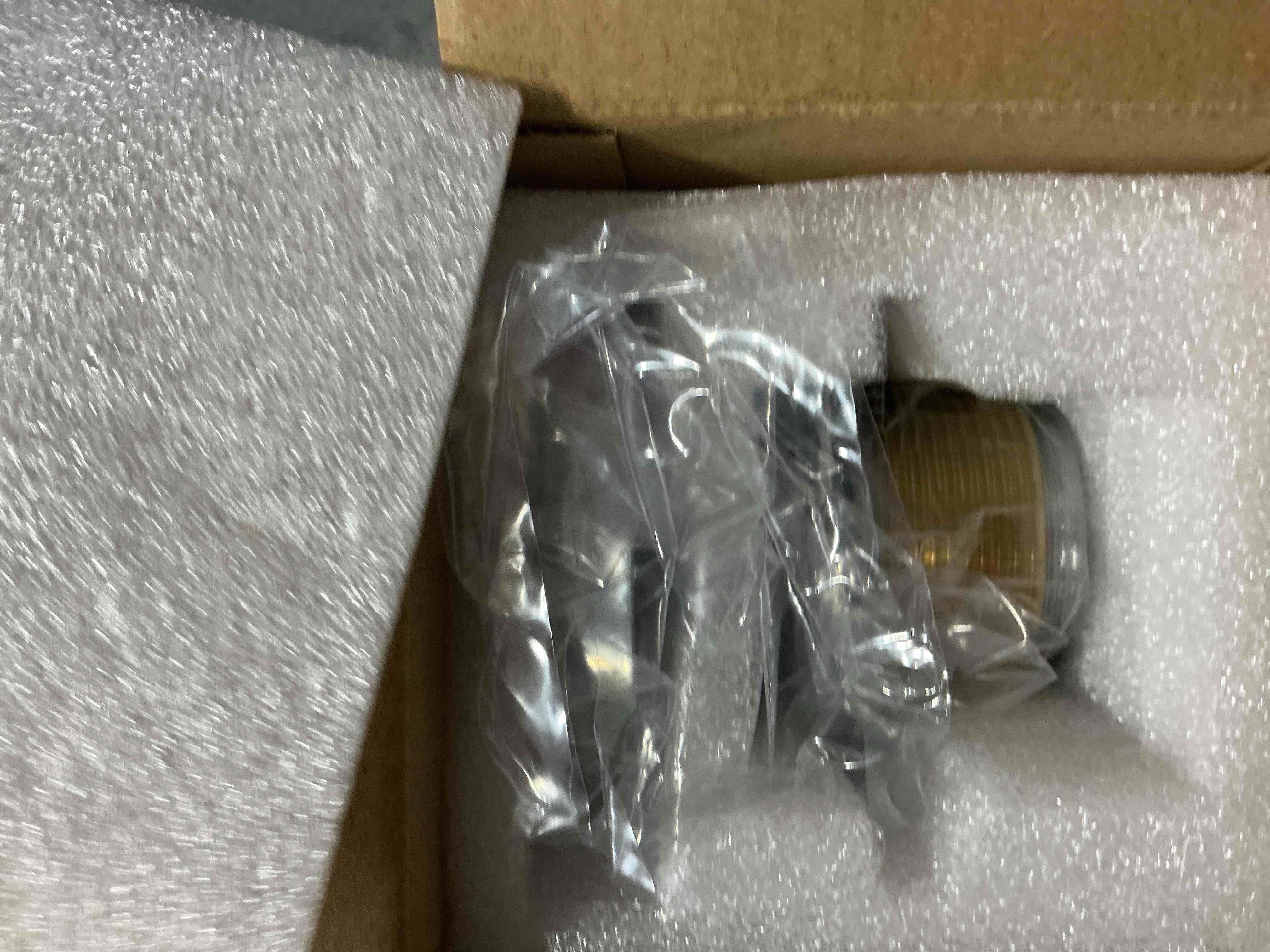 https://s3.amazonaws.com/lotting-images-prod/NonstopDeals/PNK3239492_1759018873878.jpeg