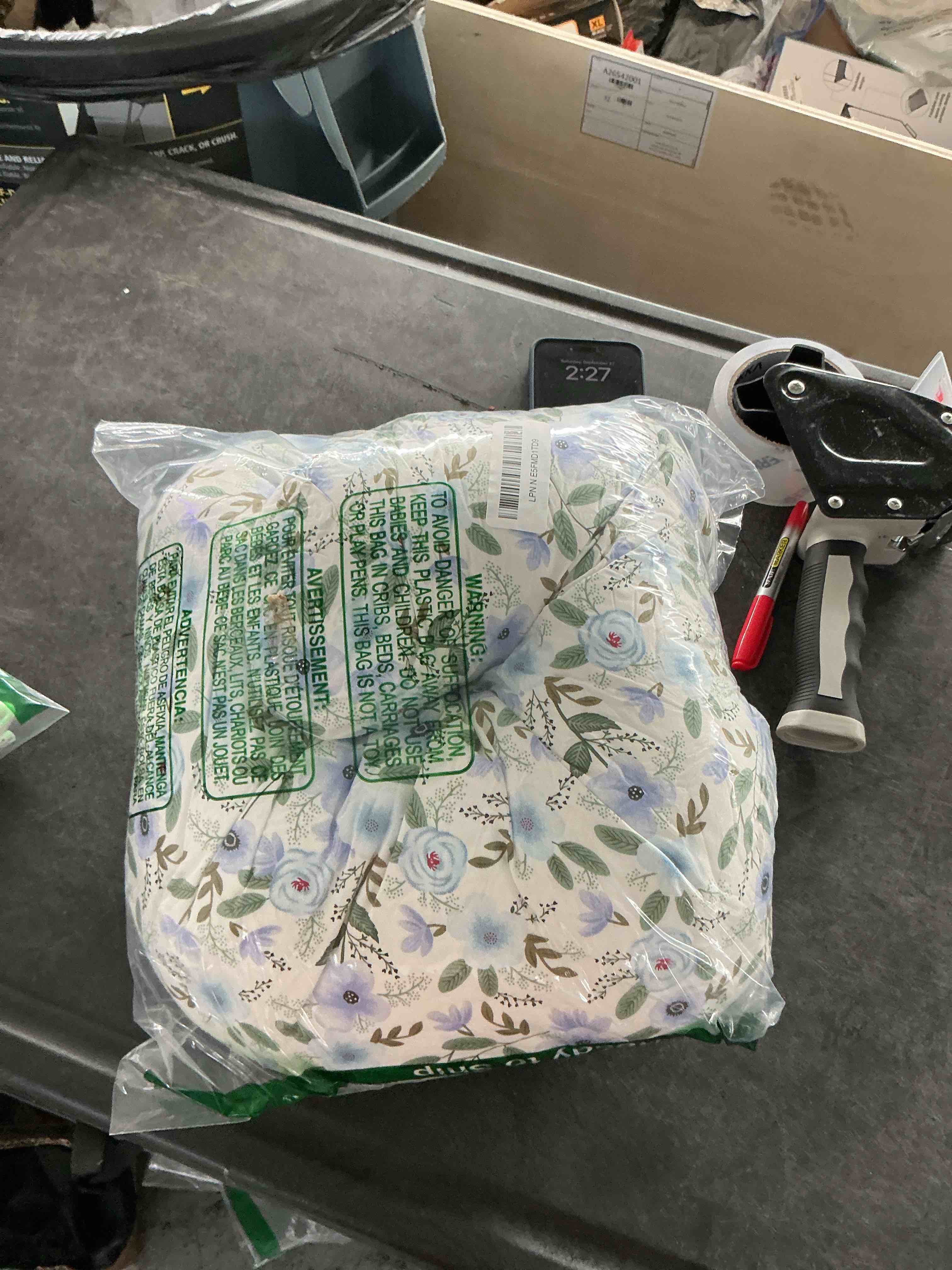 https://s3.amazonaws.com/lotting-images-prod/NonstopDeals/PNK3239520_1759001274100.jpeg