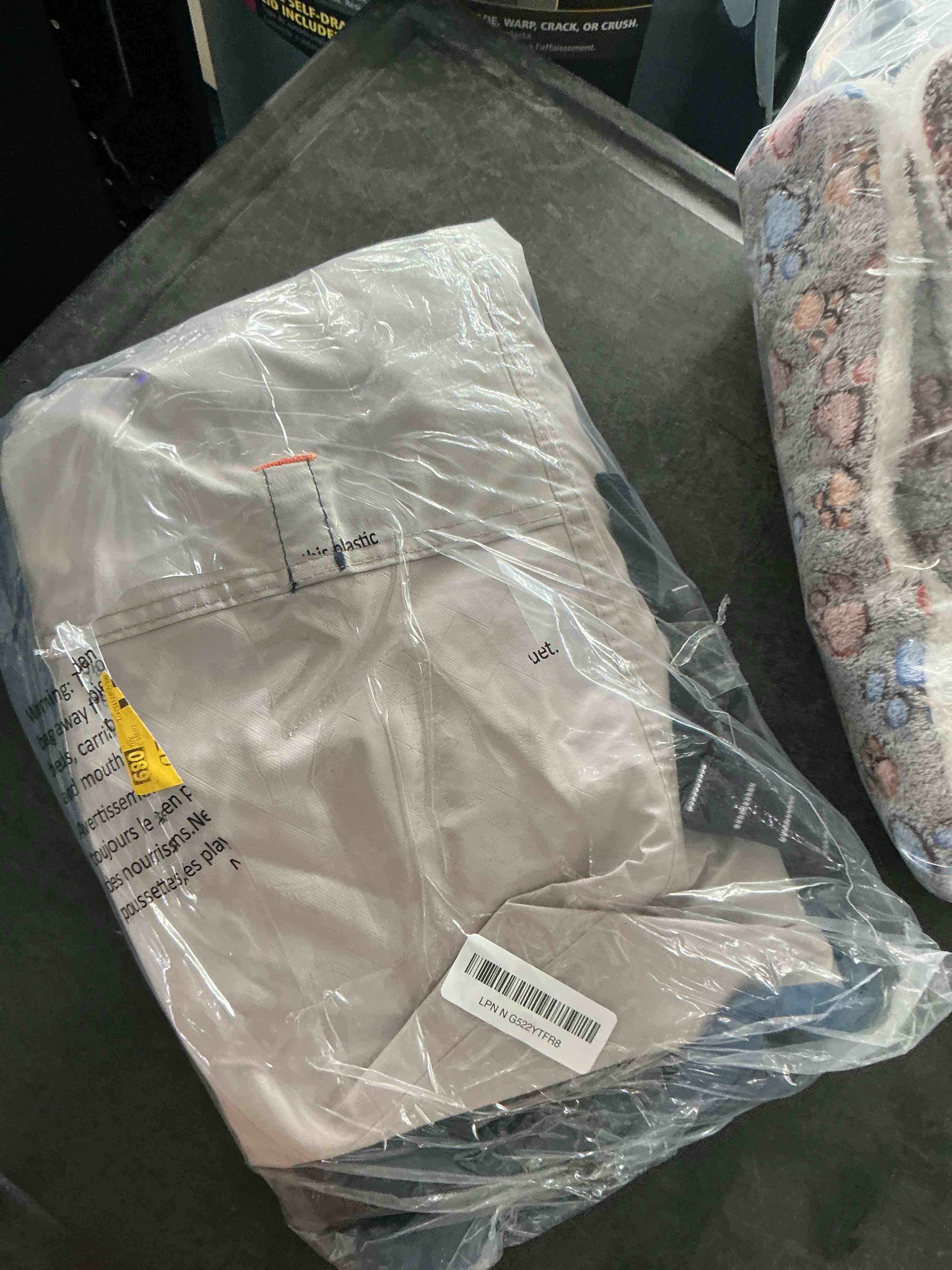 https://s3.amazonaws.com/lotting-images-prod/NonstopDeals/PNK3239537_1759002794316.jpeg