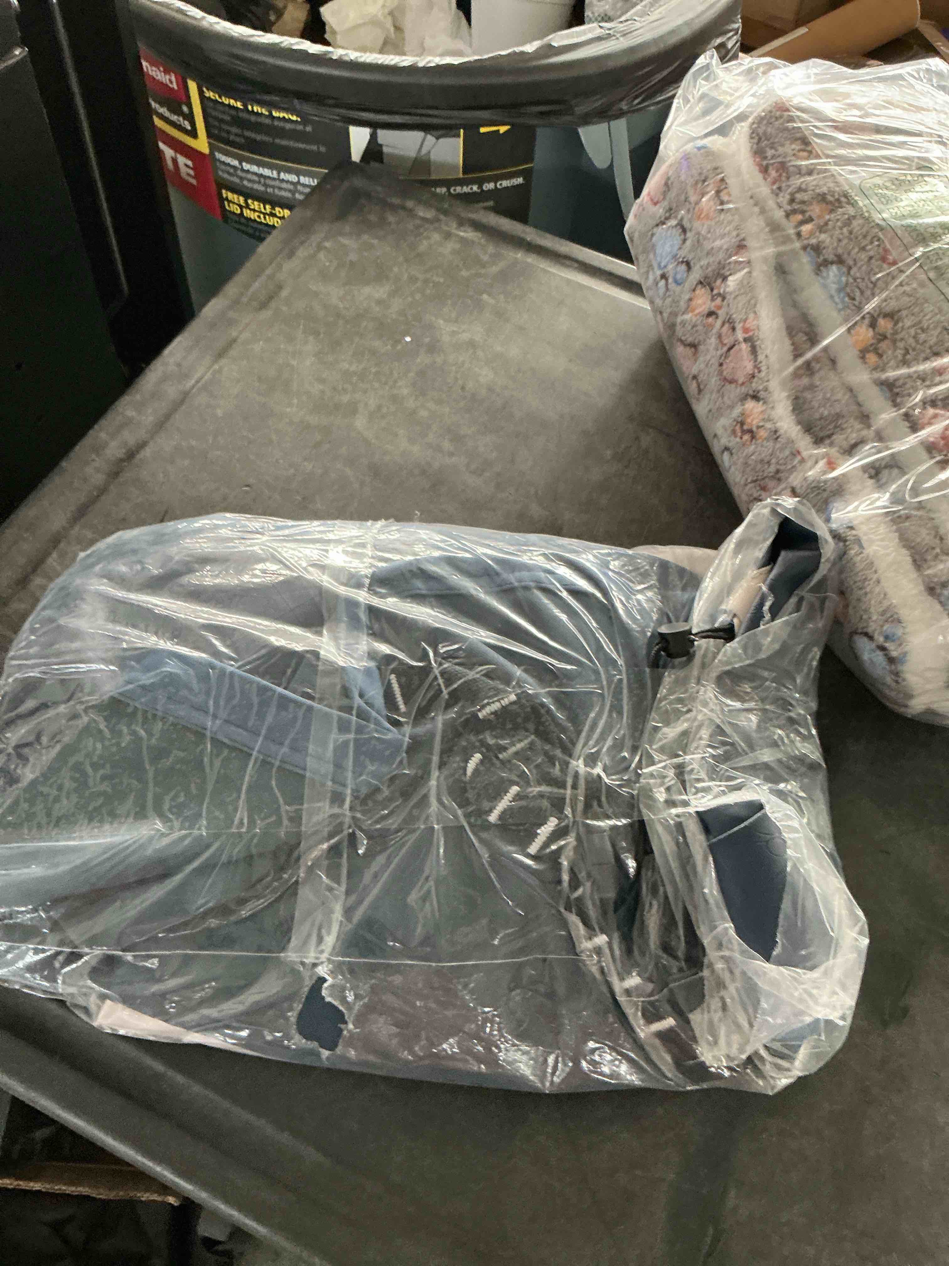 https://s3.amazonaws.com/lotting-images-prod/NonstopDeals/PNK3239537_1759002798560.jpeg