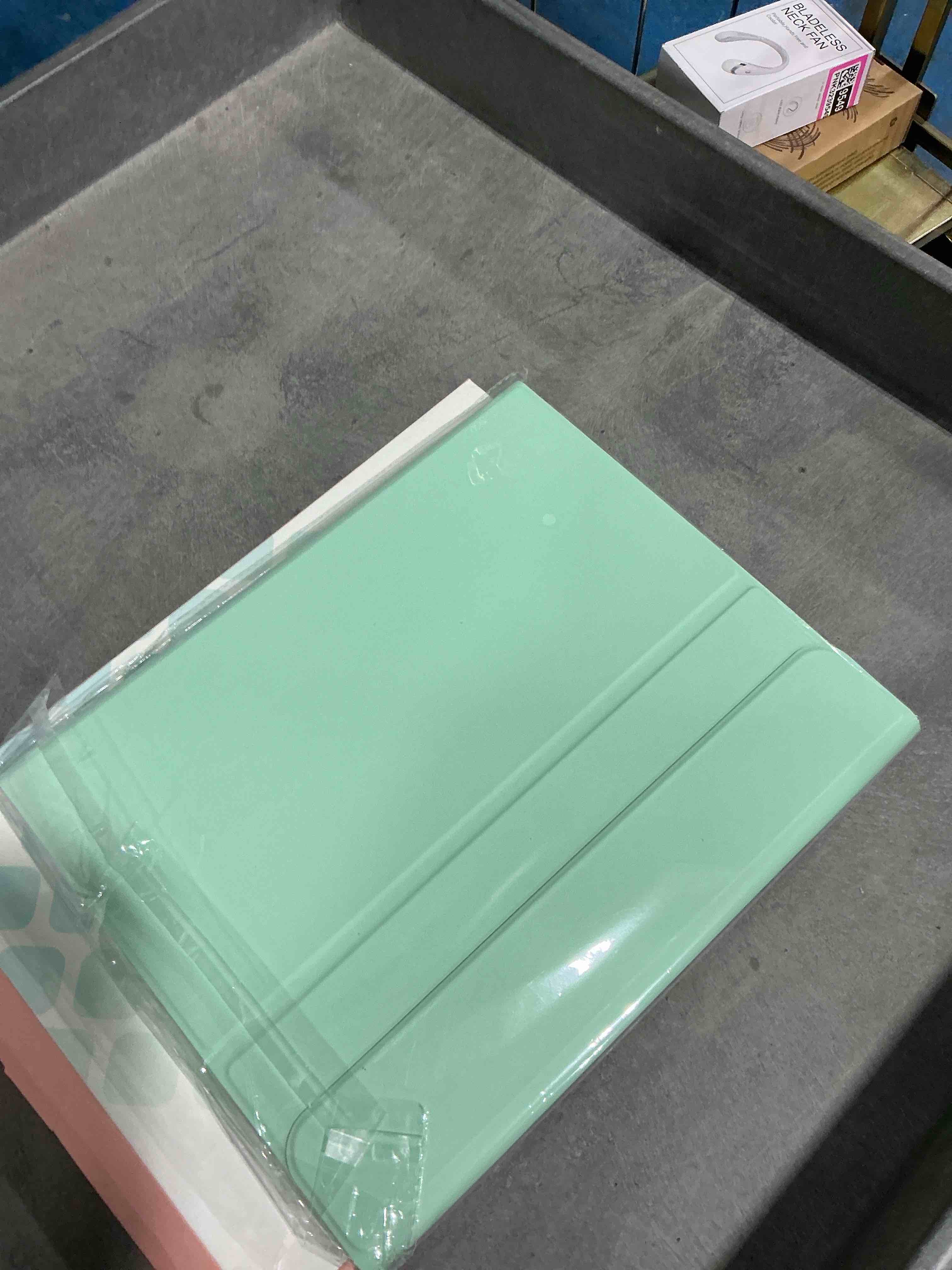 https://s3.amazonaws.com/lotting-images-prod/NonstopDeals/PNK3239550_1759015562151.jpeg