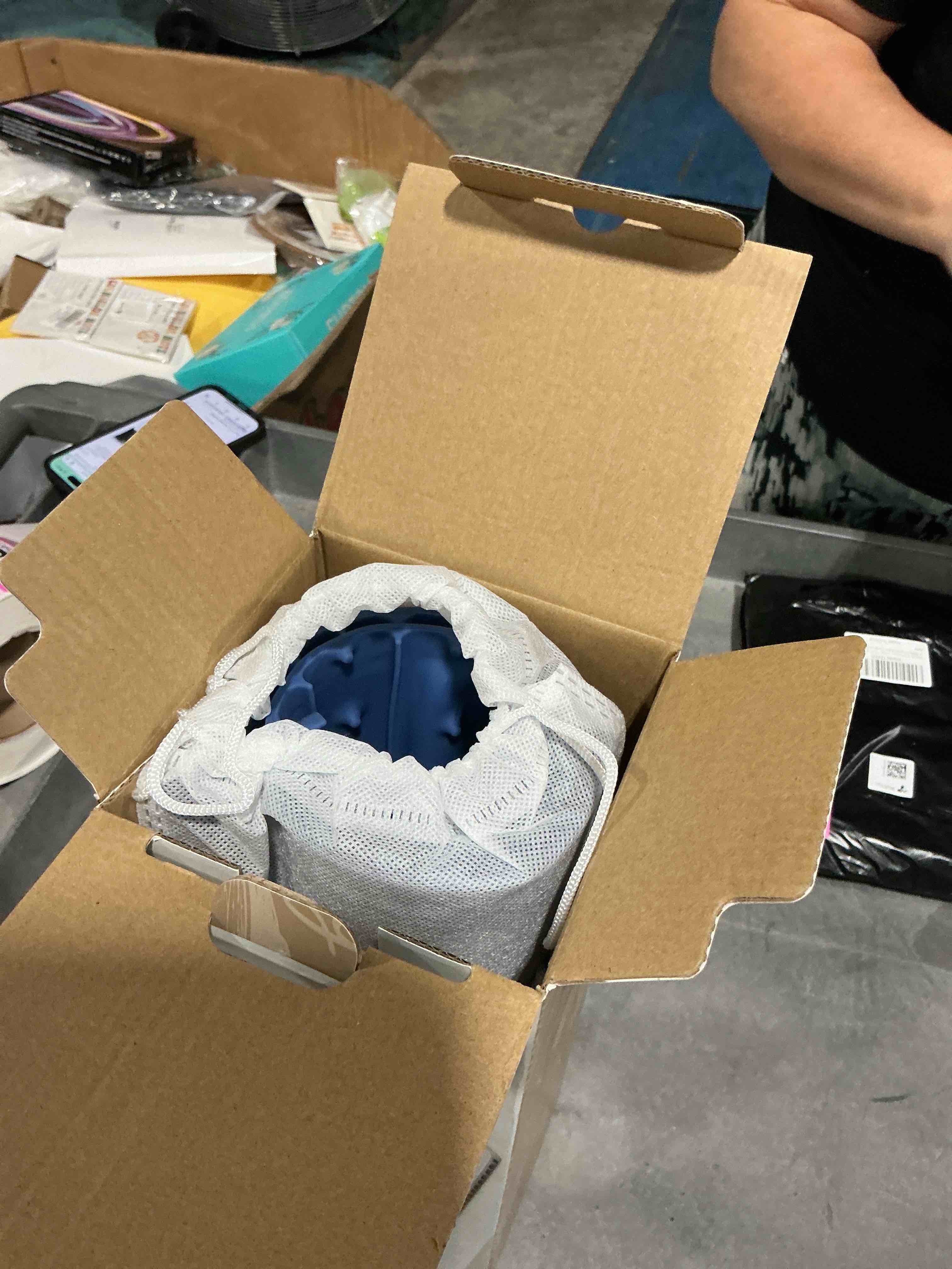 https://s3.amazonaws.com/lotting-images-prod/NonstopDeals/PNK3239563_1759016954284.jpeg