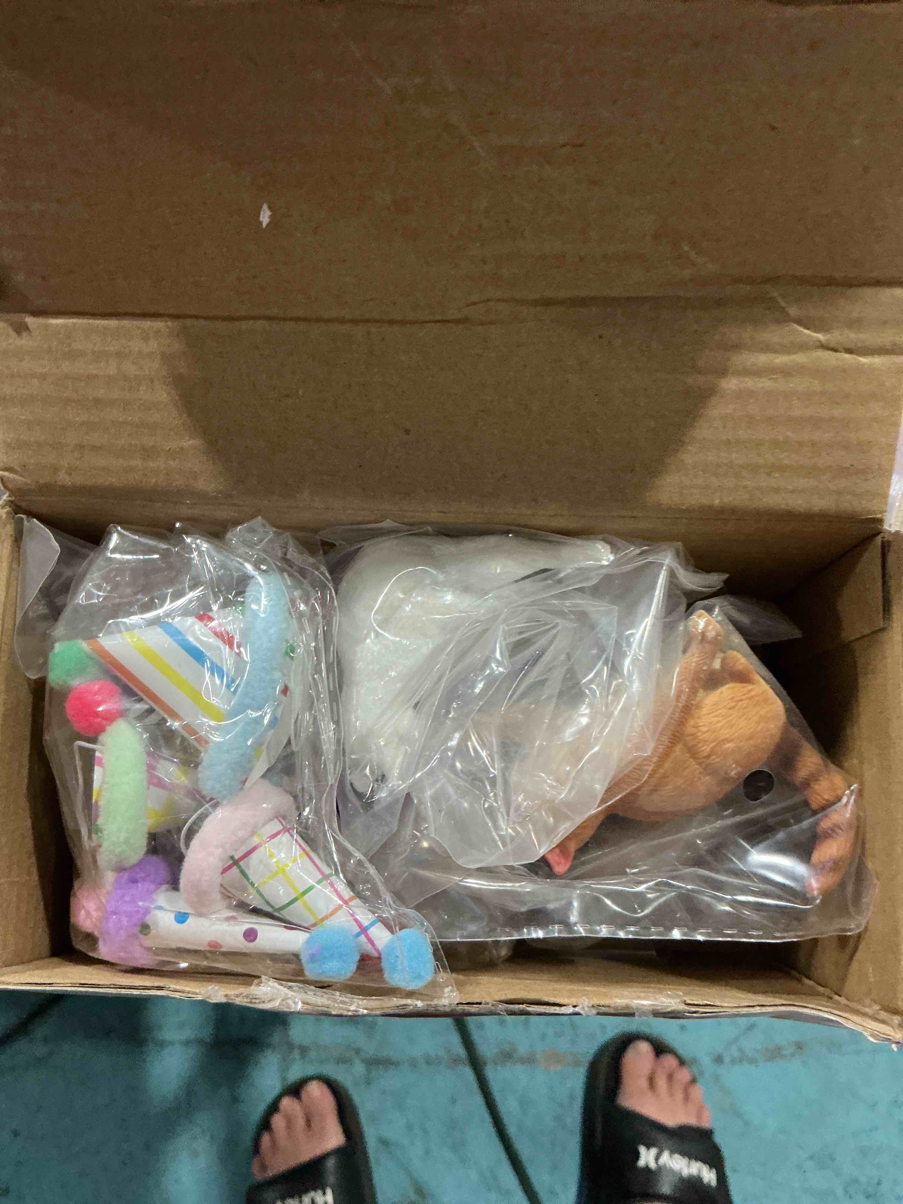 https://s3.amazonaws.com/lotting-images-prod/NonstopDeals/PNK3239581_1759020770560.jpeg