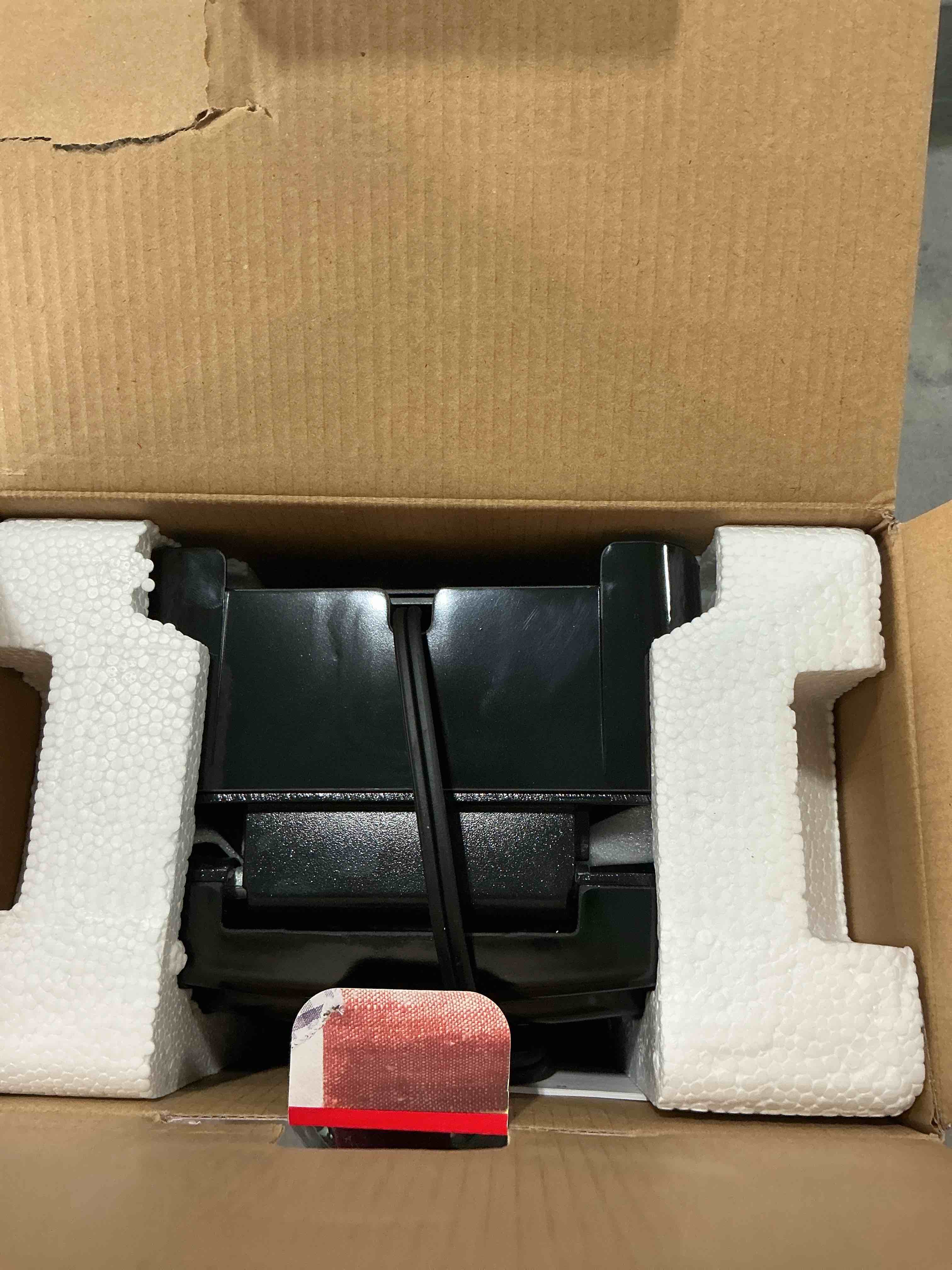 https://s3.amazonaws.com/lotting-images-prod/NonstopDeals/PNK3239690_1759093643879.jpeg