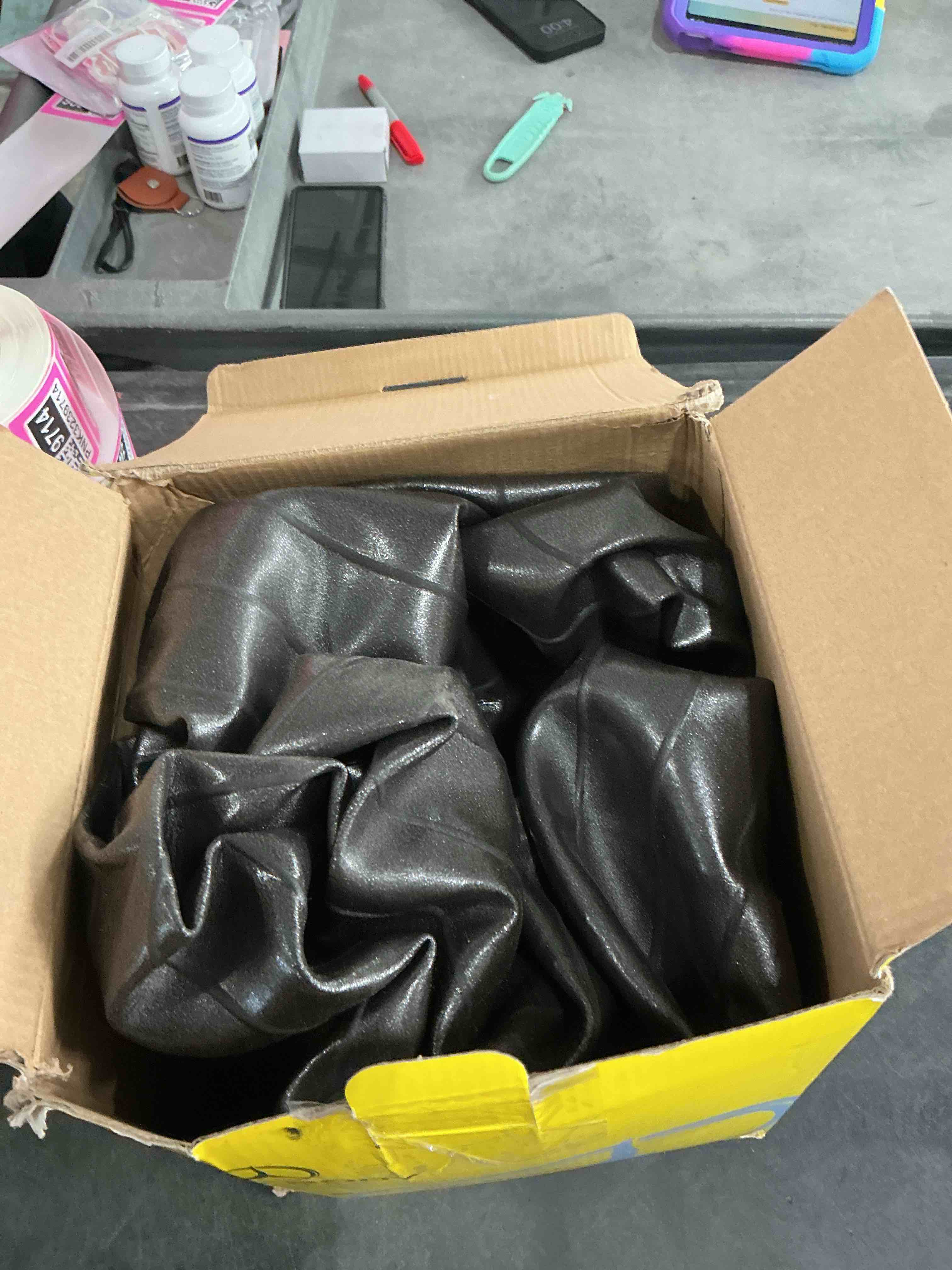 https://s3.amazonaws.com/lotting-images-prod/NonstopDeals/PNK3239702_1759093236701.jpeg