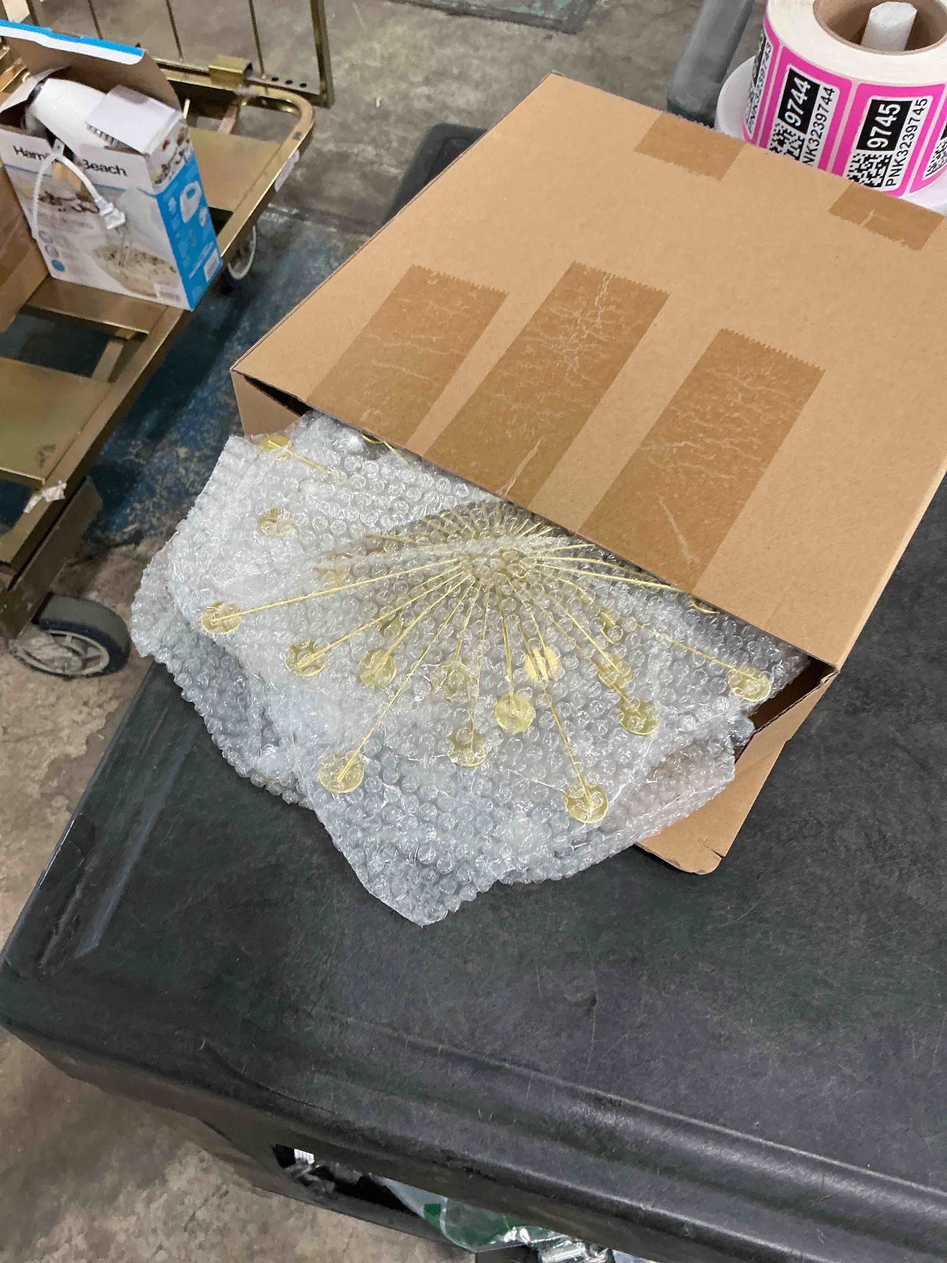 https://s3.amazonaws.com/lotting-images-prod/NonstopDeals/PNK3239734_1759096209446.jpeg