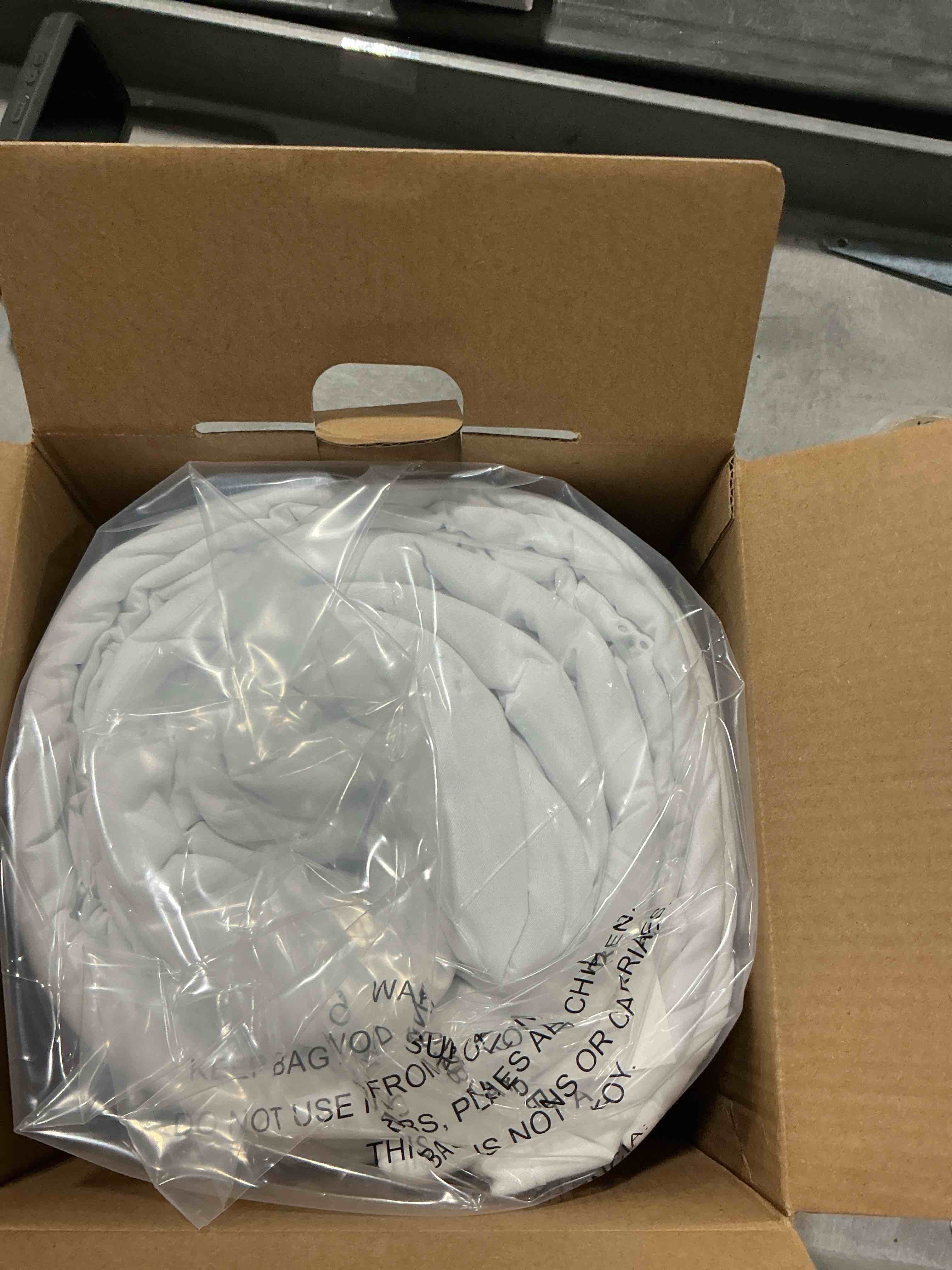https://s3.amazonaws.com/lotting-images-prod/NonstopDeals/PNK3239771_1759102032538.jpeg