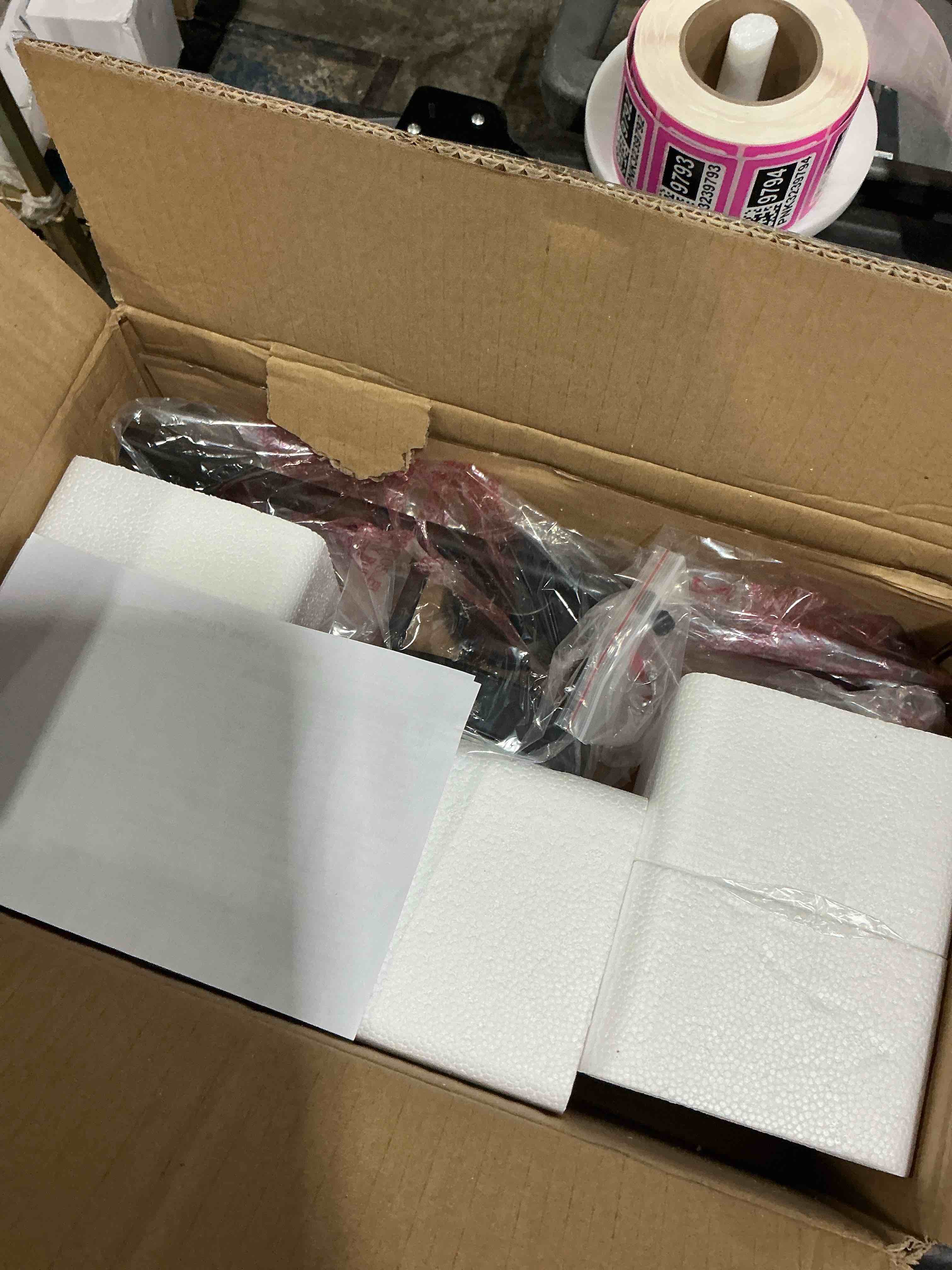 https://s3.amazonaws.com/lotting-images-prod/NonstopDeals/PNK3239775_1759102474969.jpeg