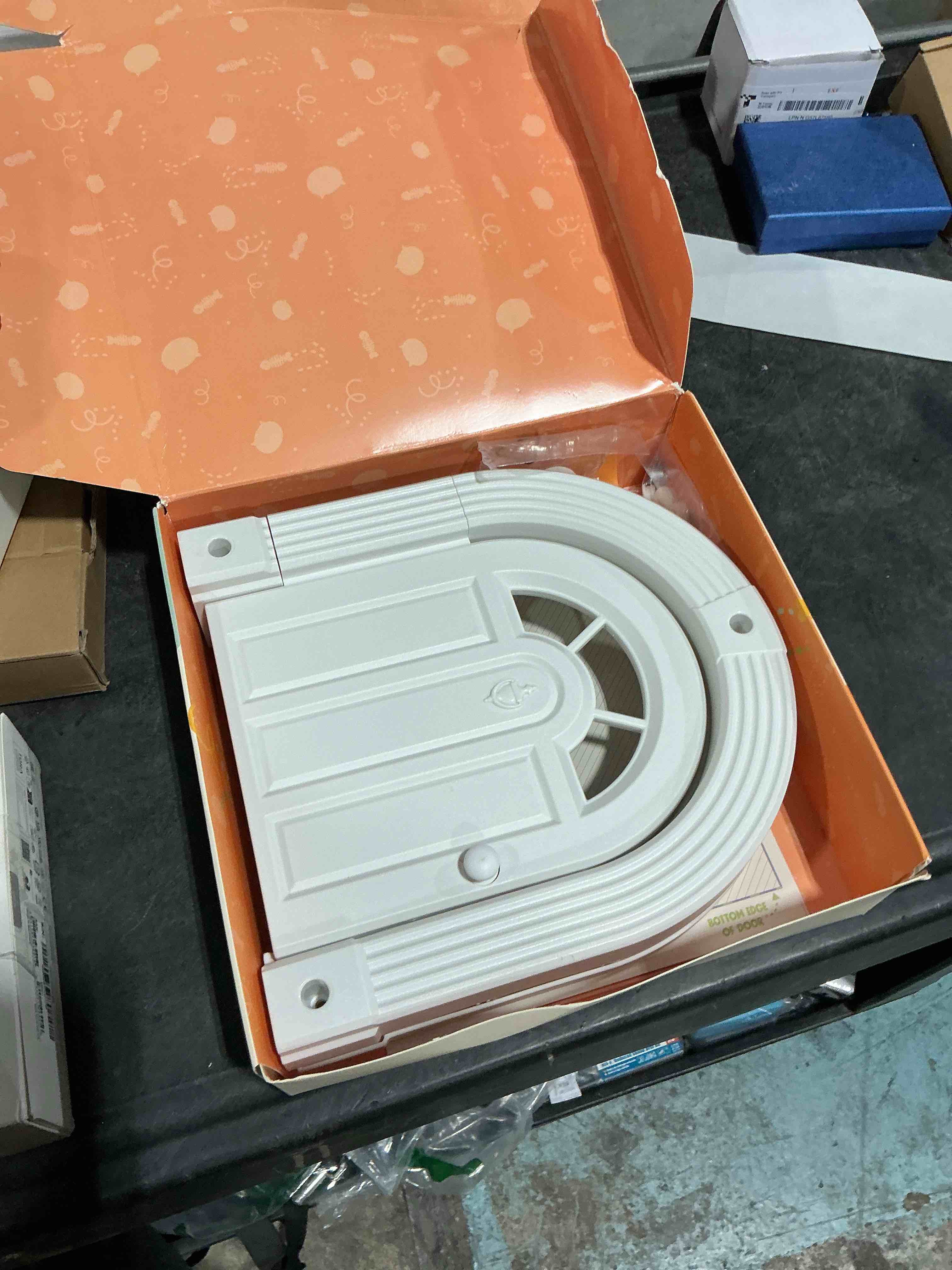 https://s3.amazonaws.com/lotting-images-prod/NonstopDeals/PNK3239781_1759102910240.jpeg