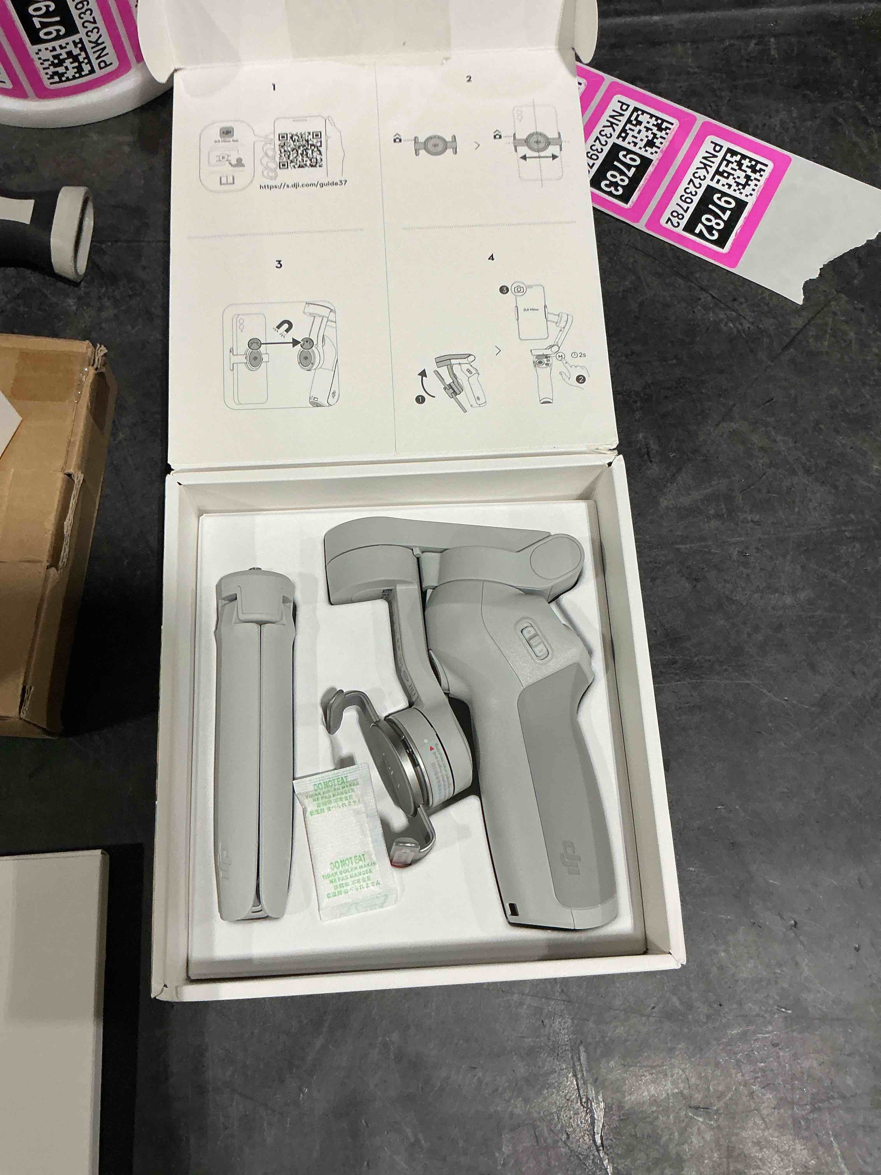 https://s3.amazonaws.com/lotting-images-prod/NonstopDeals/PNK3239782_1759103321237.jpeg