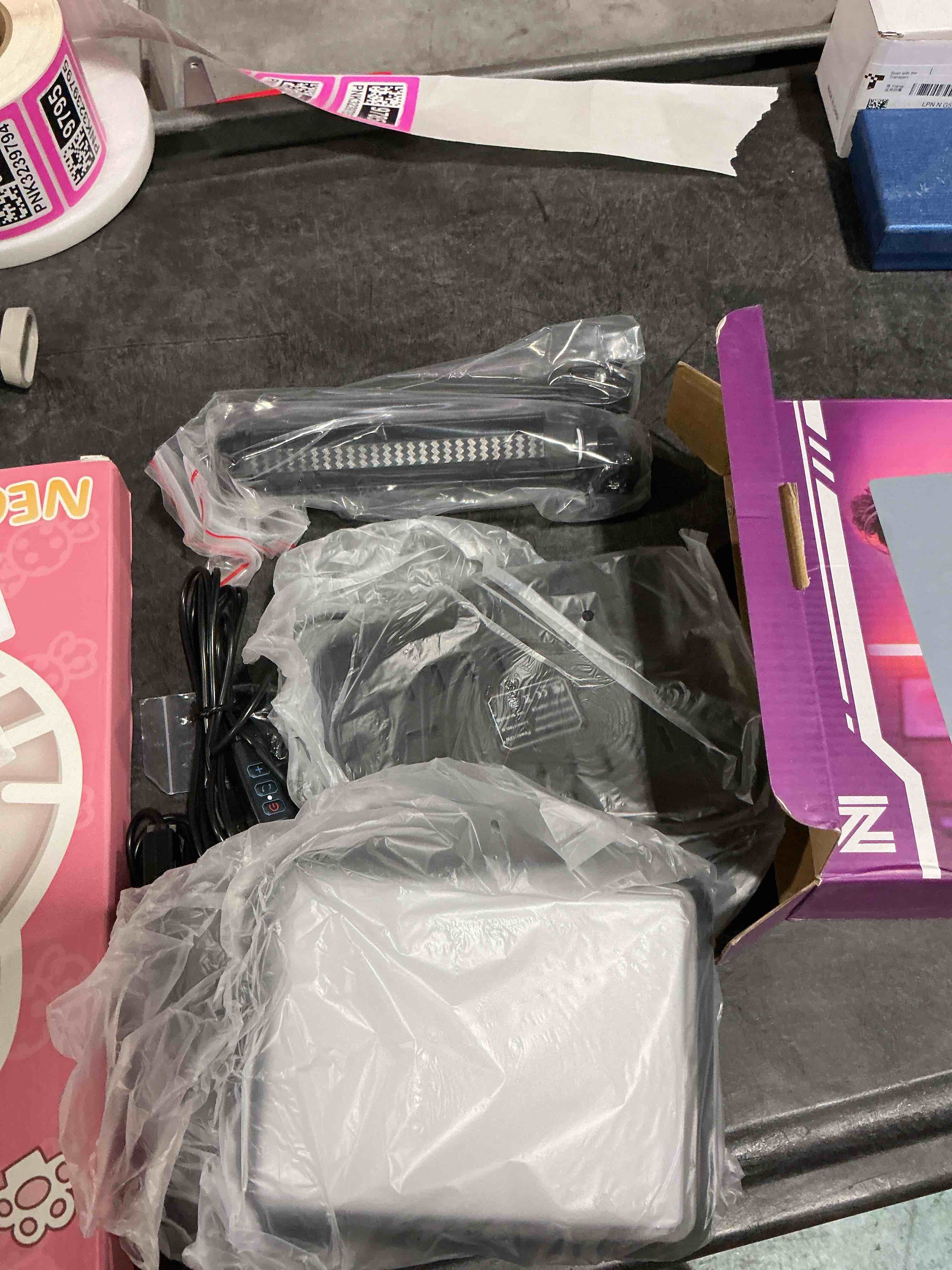 https://s3.amazonaws.com/lotting-images-prod/NonstopDeals/PNK3239785_1759103647326.jpeg