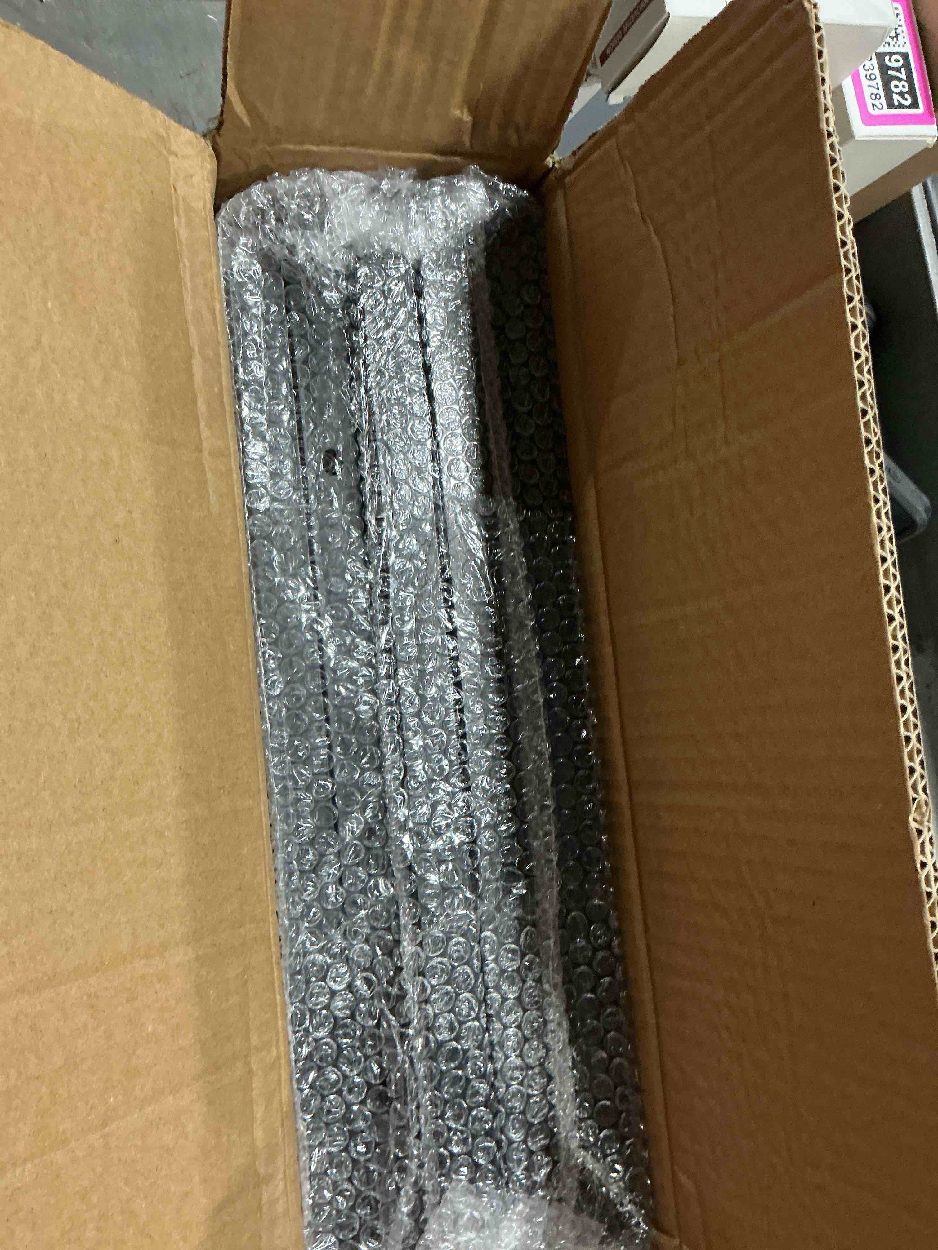 https://s3.amazonaws.com/lotting-images-prod/NonstopDeals/PNK3239791_1759104117931.jpeg