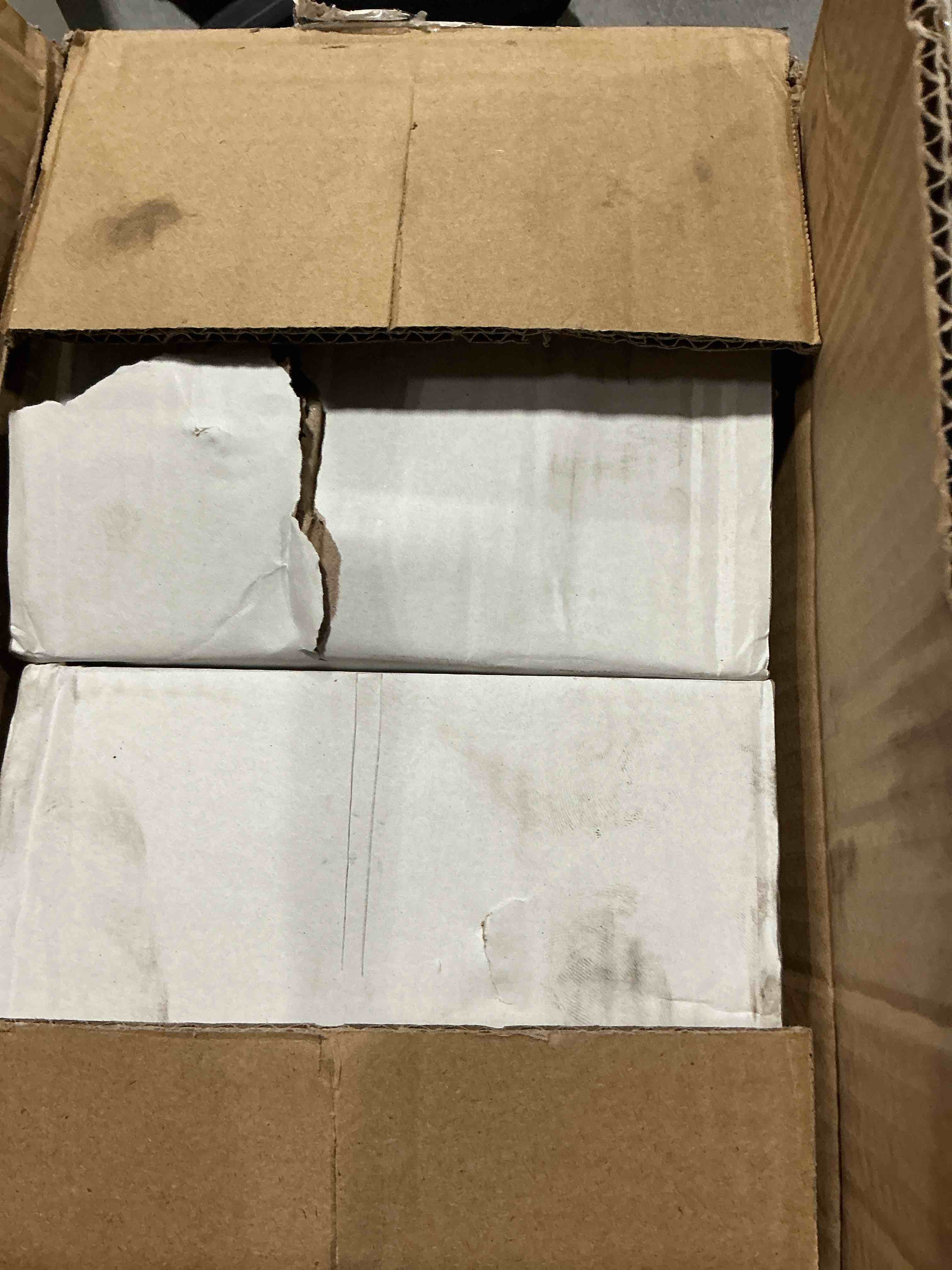 https://s3.amazonaws.com/lotting-images-prod/NonstopDeals/PNK3239801_1759104667364.jpeg