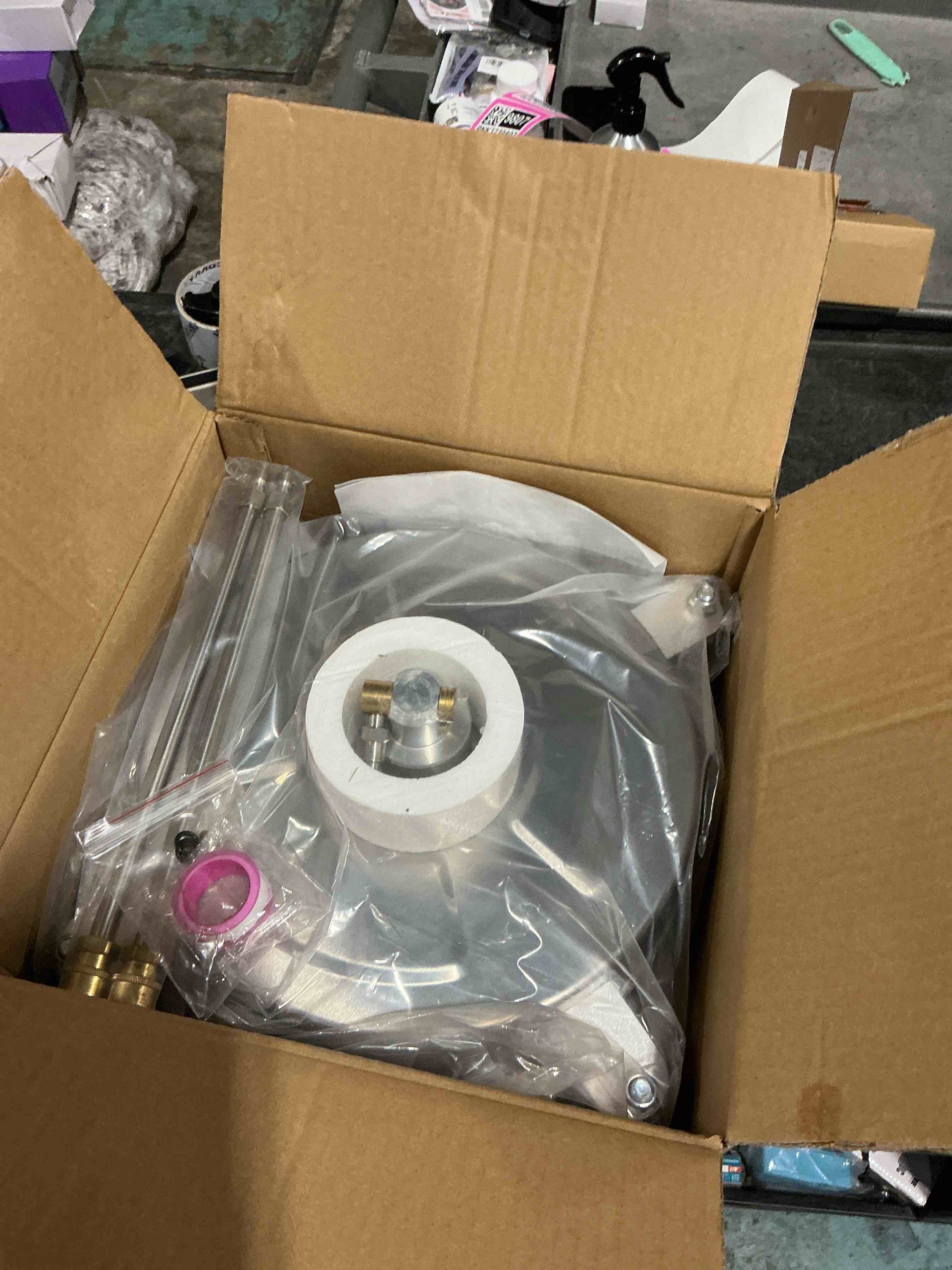 https://s3.amazonaws.com/lotting-images-prod/NonstopDeals/PNK3239802_1759104700410.jpeg