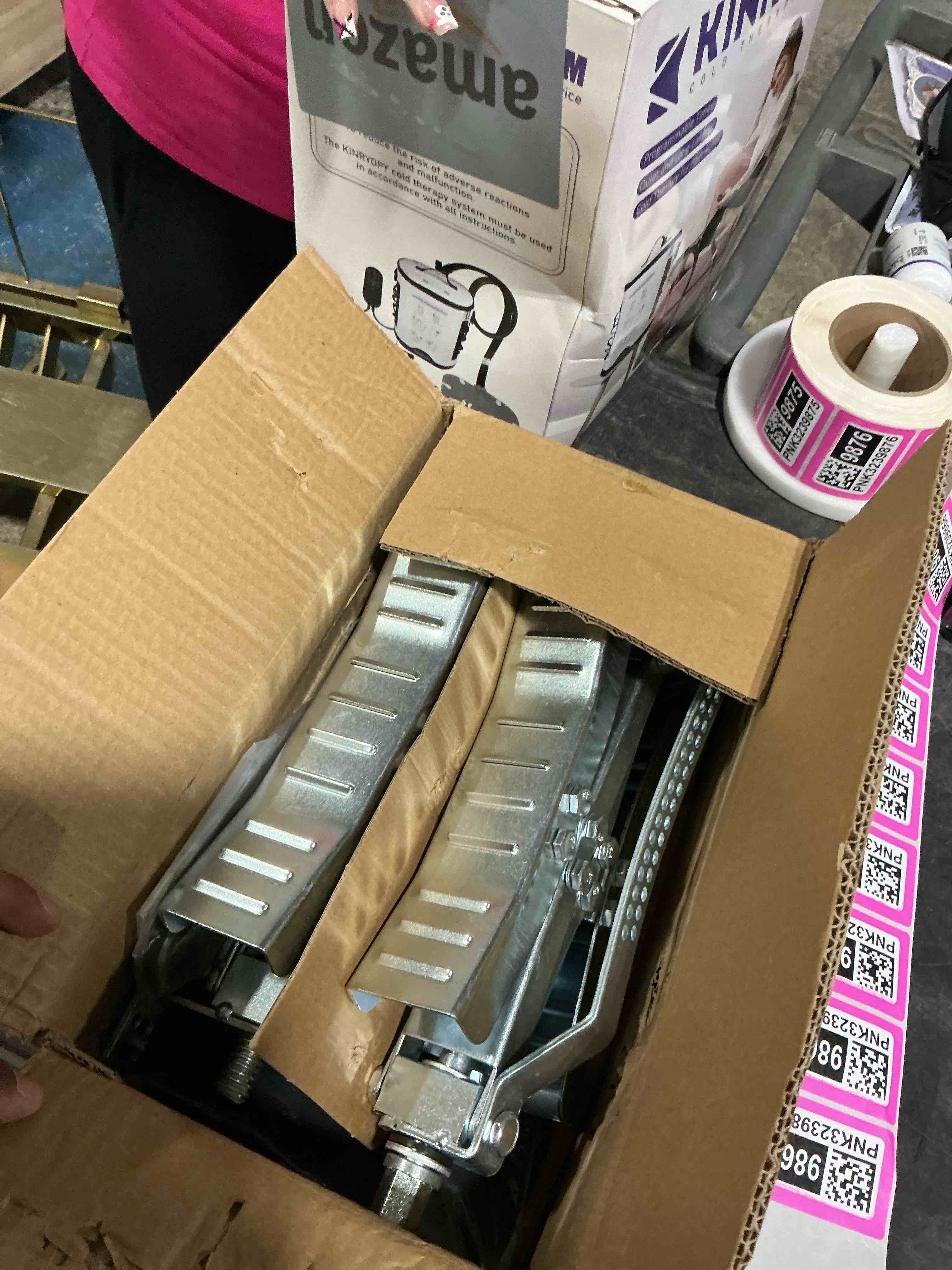 https://s3.amazonaws.com/lotting-images-prod/NonstopDeals/PNK3239861_1759109166414.jpeg