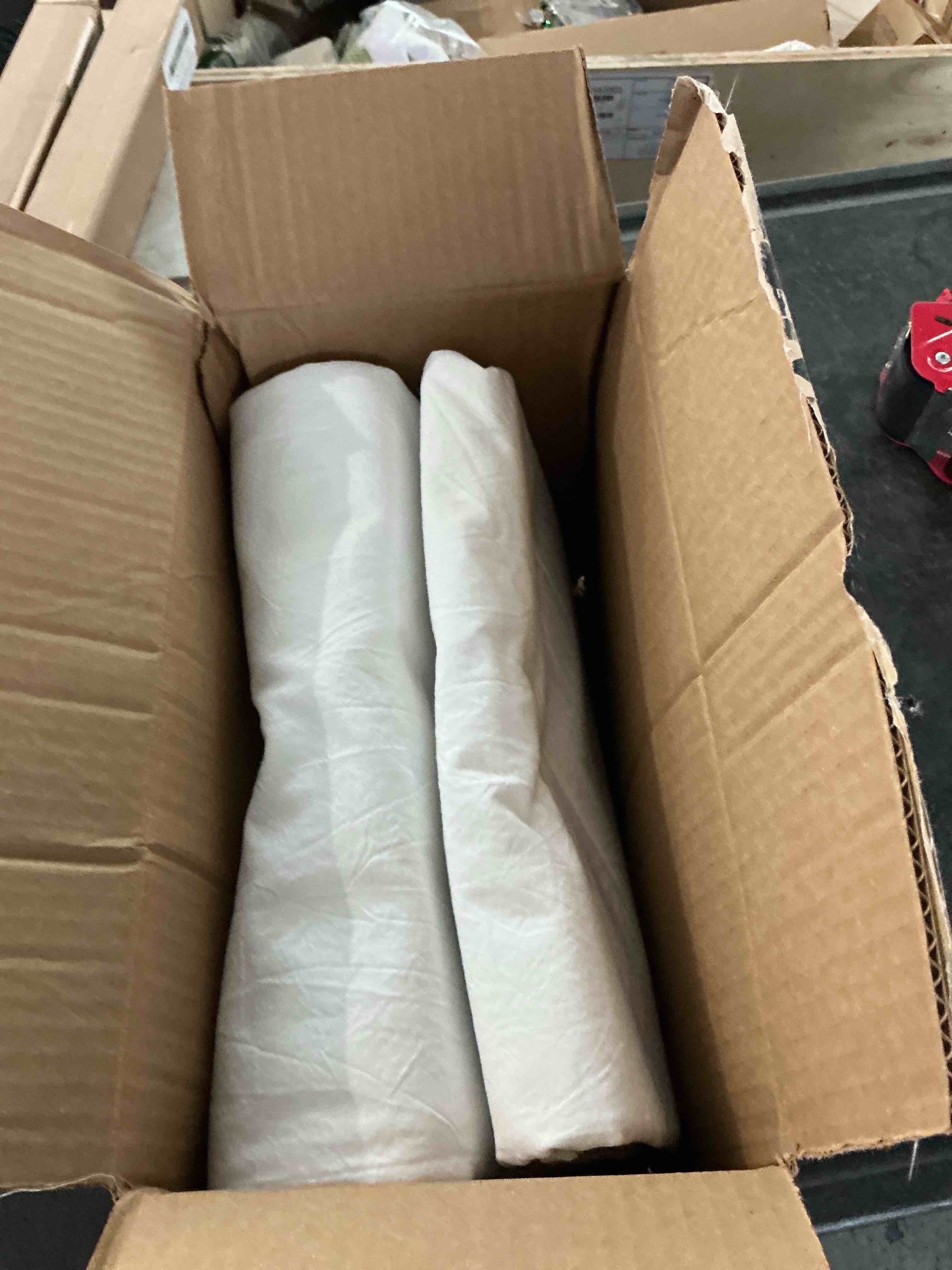 https://s3.amazonaws.com/lotting-images-prod/NonstopDeals/PNK3239900_1759248486055.jpeg