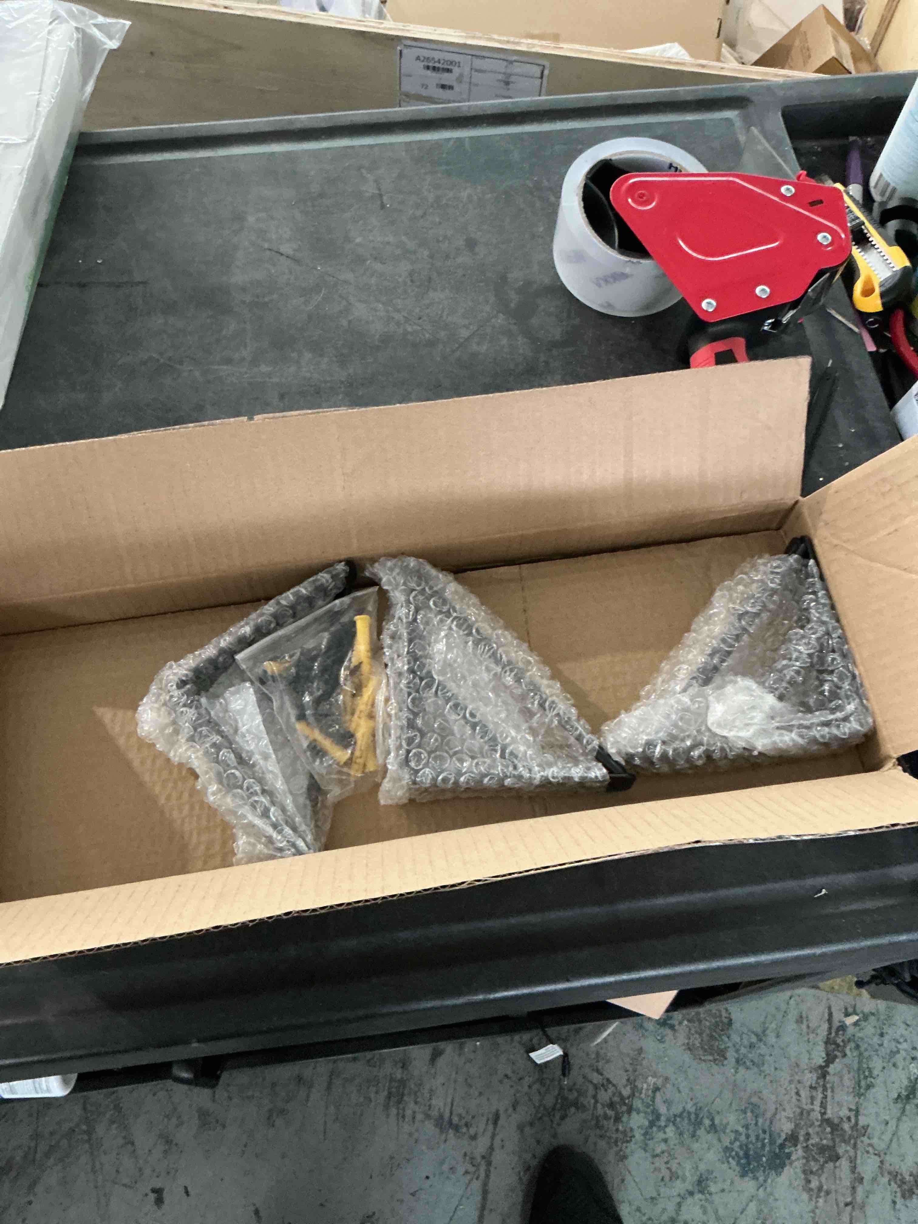 https://s3.amazonaws.com/lotting-images-prod/NonstopDeals/PNK3239903_1759249289748.jpeg