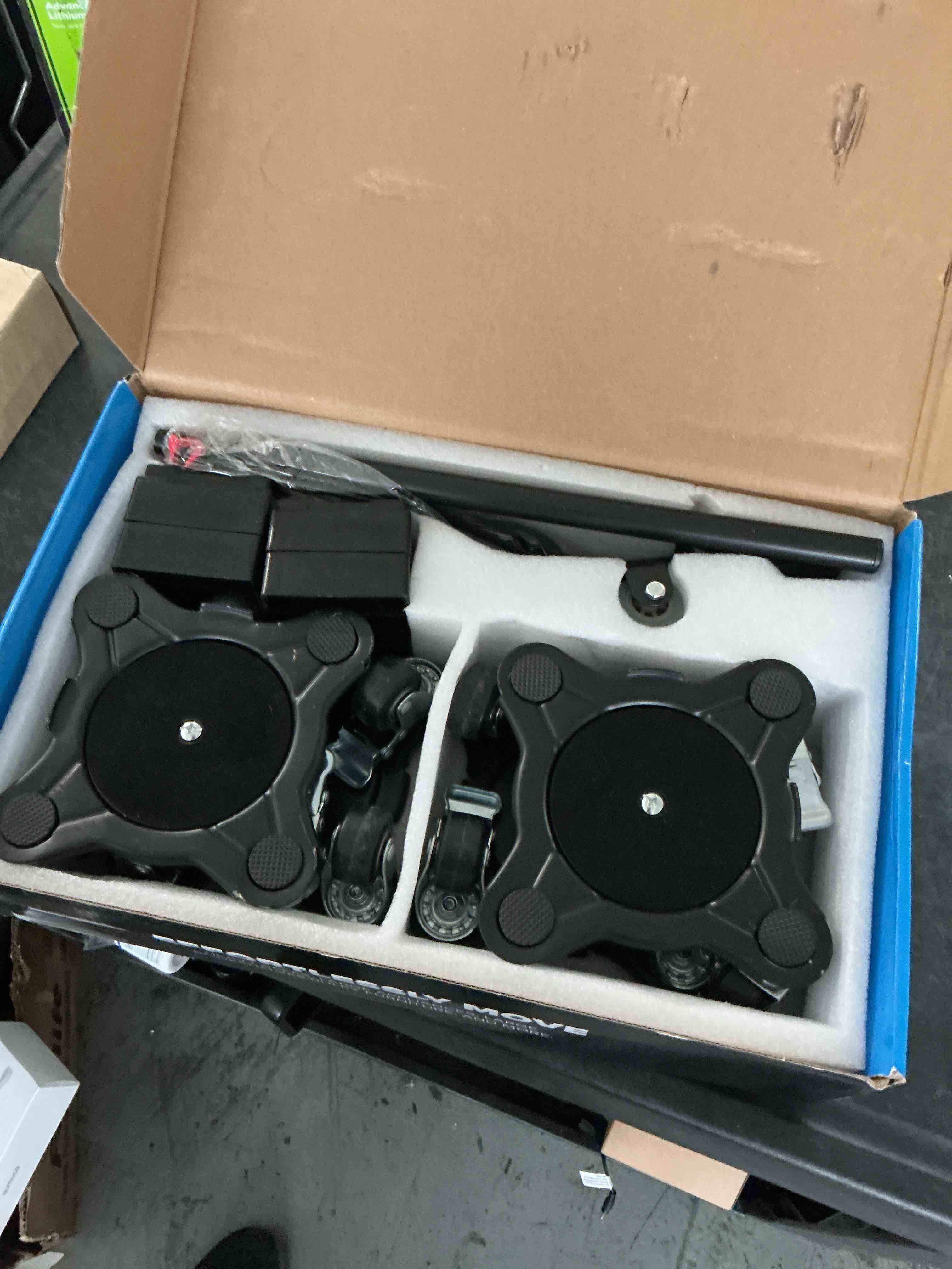 https://s3.amazonaws.com/lotting-images-prod/NonstopDeals/PNK3239922_1759250558596.jpeg