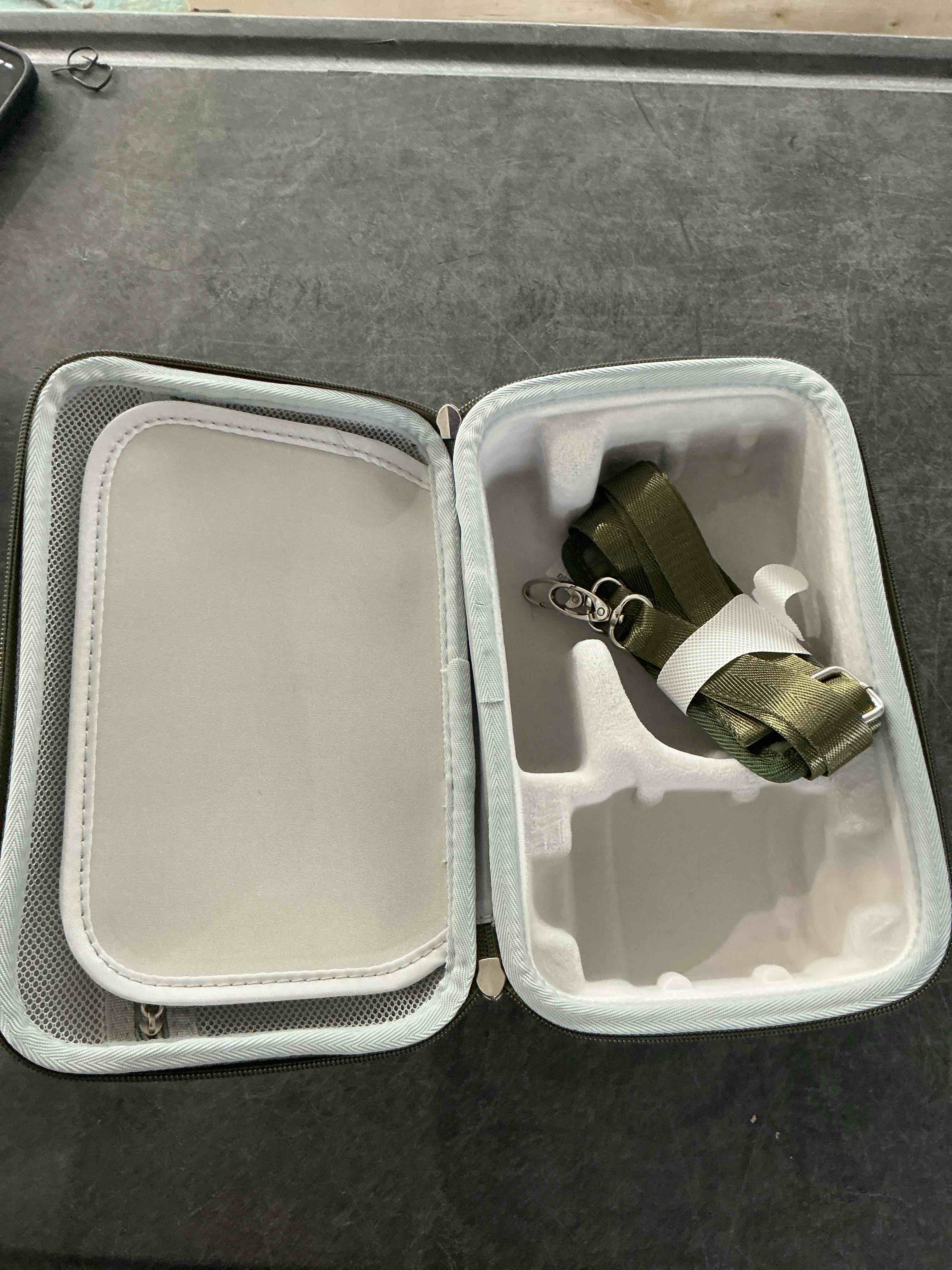 https://s3.amazonaws.com/lotting-images-prod/NonstopDeals/PNK3239936_1759252817536.jpeg