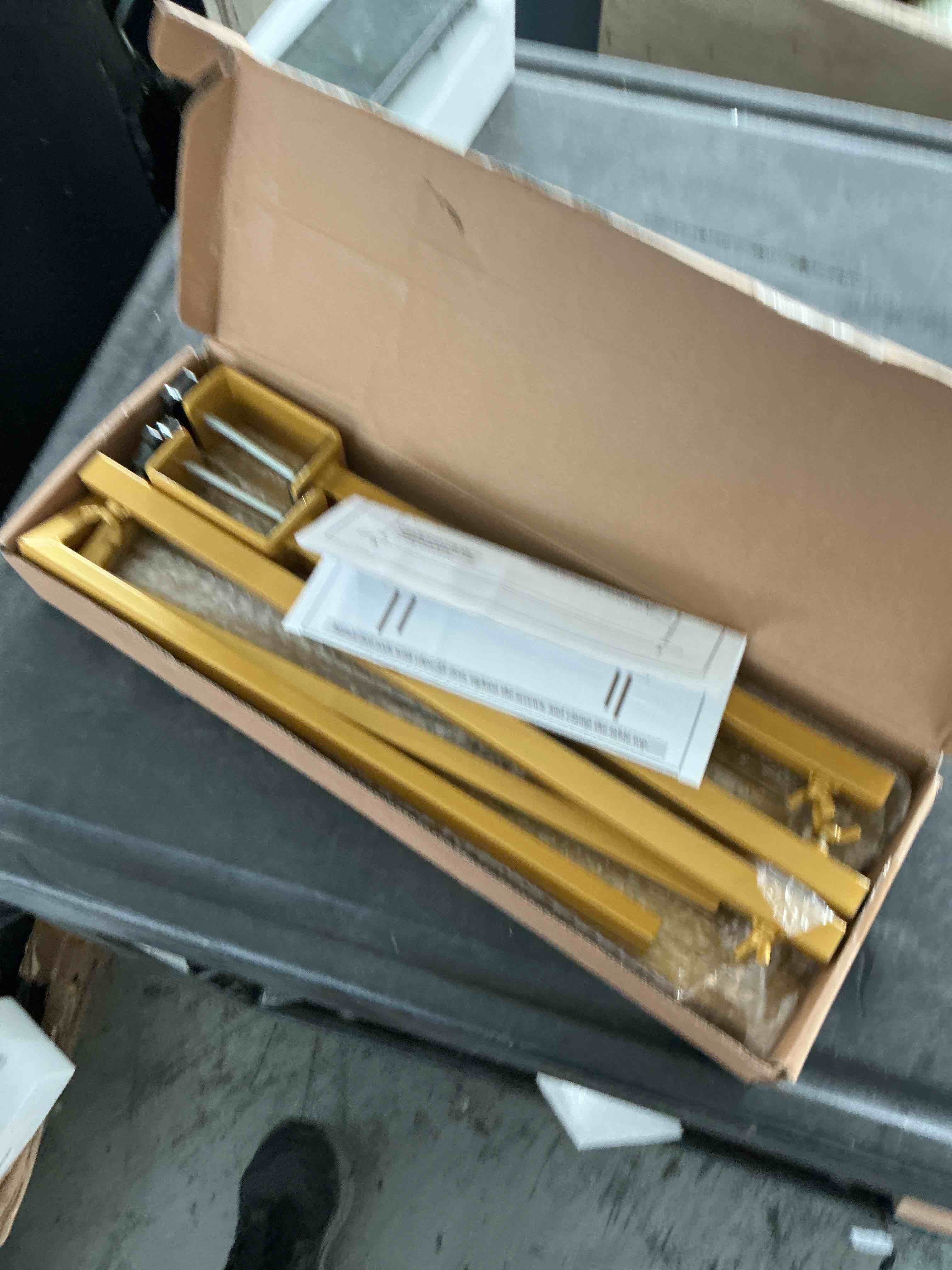 https://s3.amazonaws.com/lotting-images-prod/NonstopDeals/PNK3239975_1759262805112.jpeg