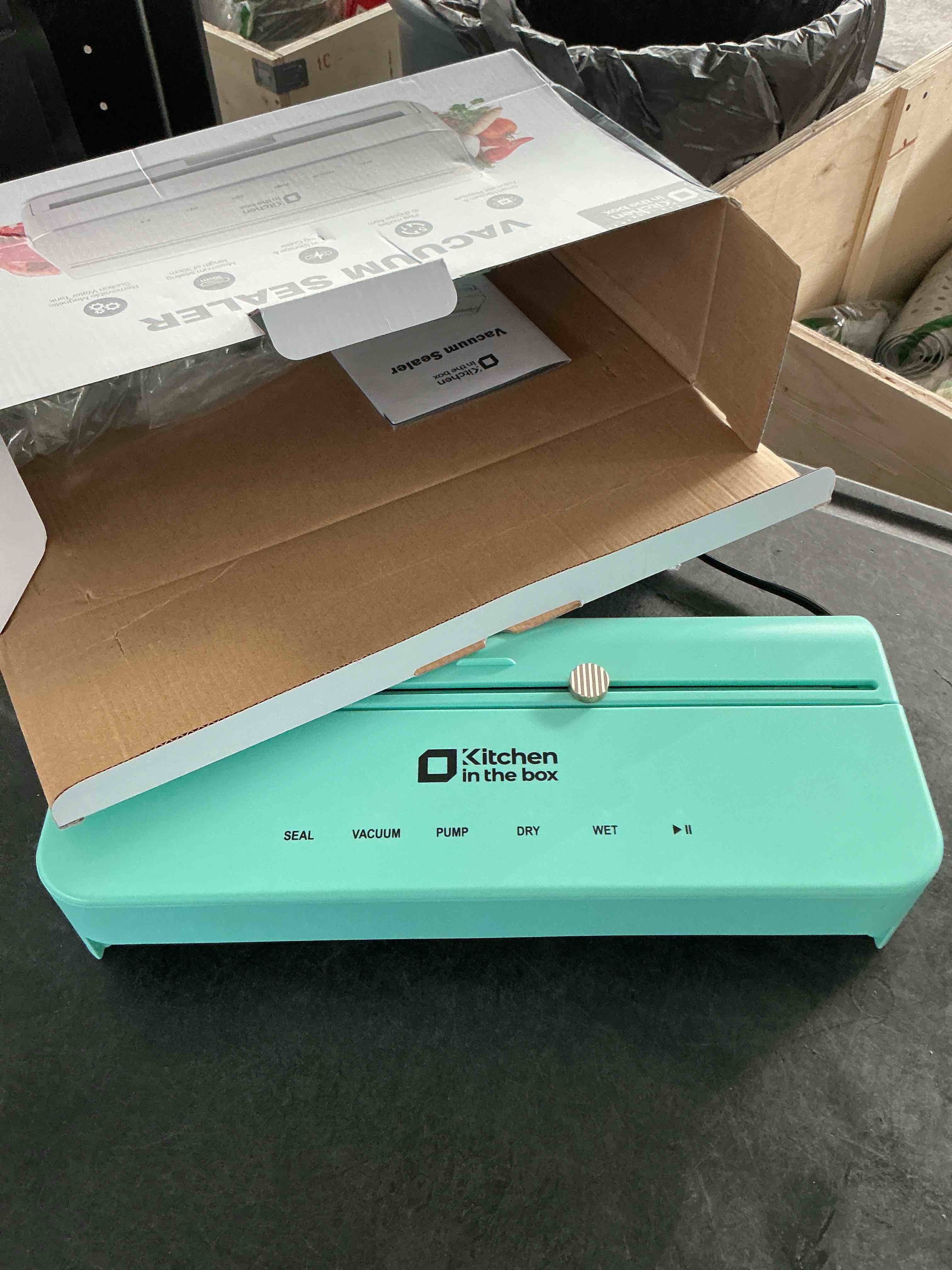 https://s3.amazonaws.com/lotting-images-prod/NonstopDeals/PNK3239980_1759264749338.jpeg