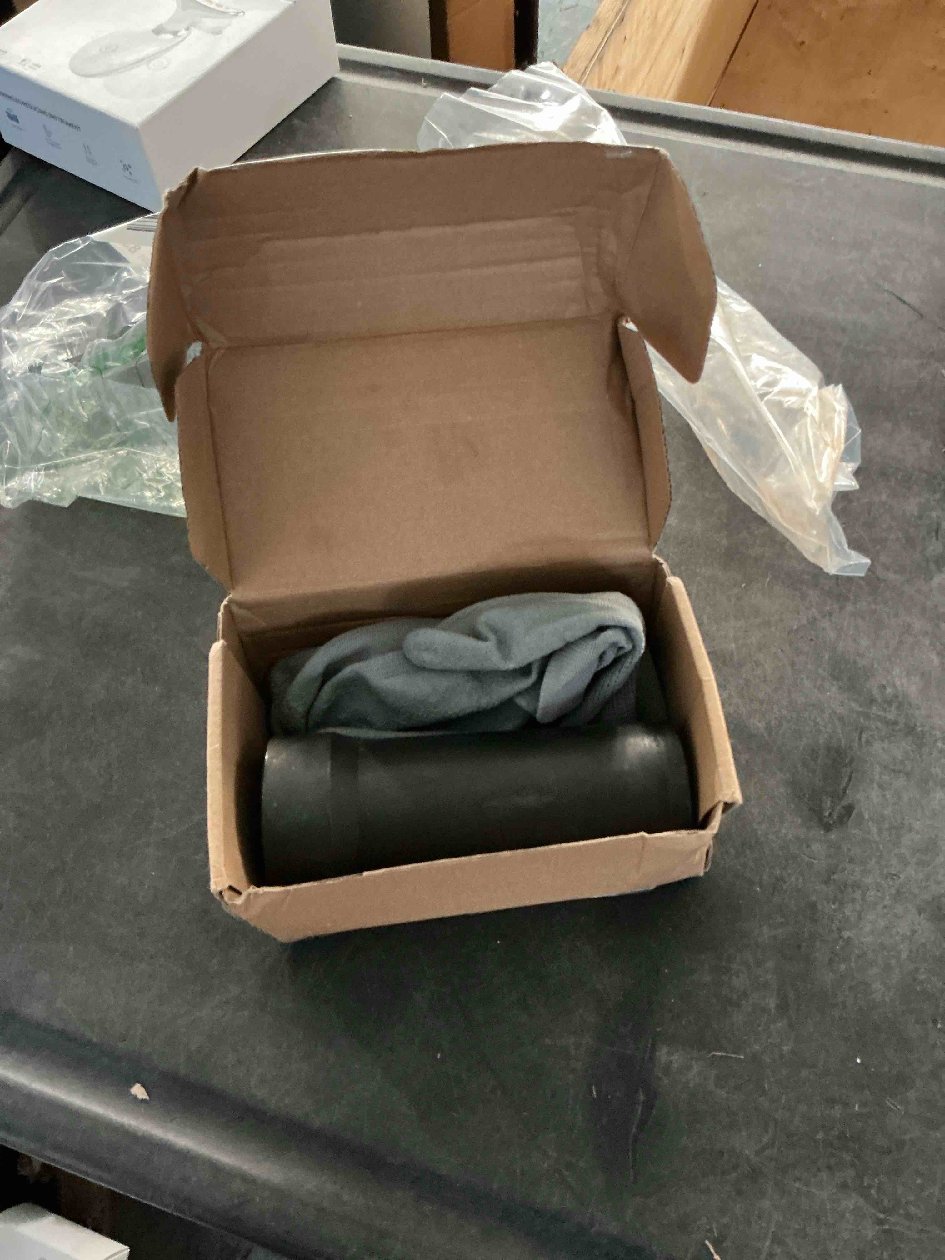 https://s3.amazonaws.com/lotting-images-prod/NonstopDeals/PNK3240043_1759271170156.jpeg