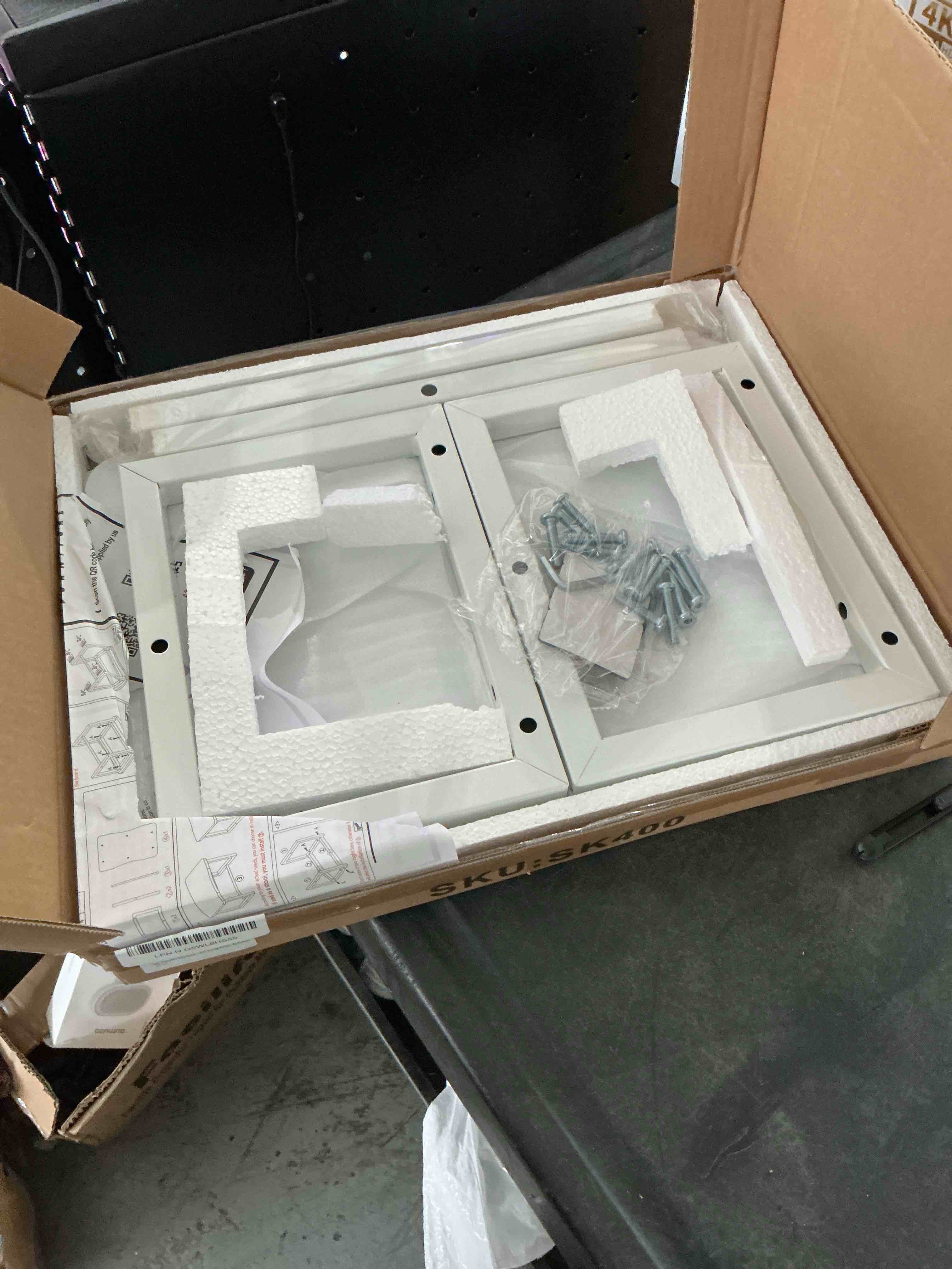https://s3.amazonaws.com/lotting-images-prod/NonstopDeals/PNK3240063_1759333502539.jpeg