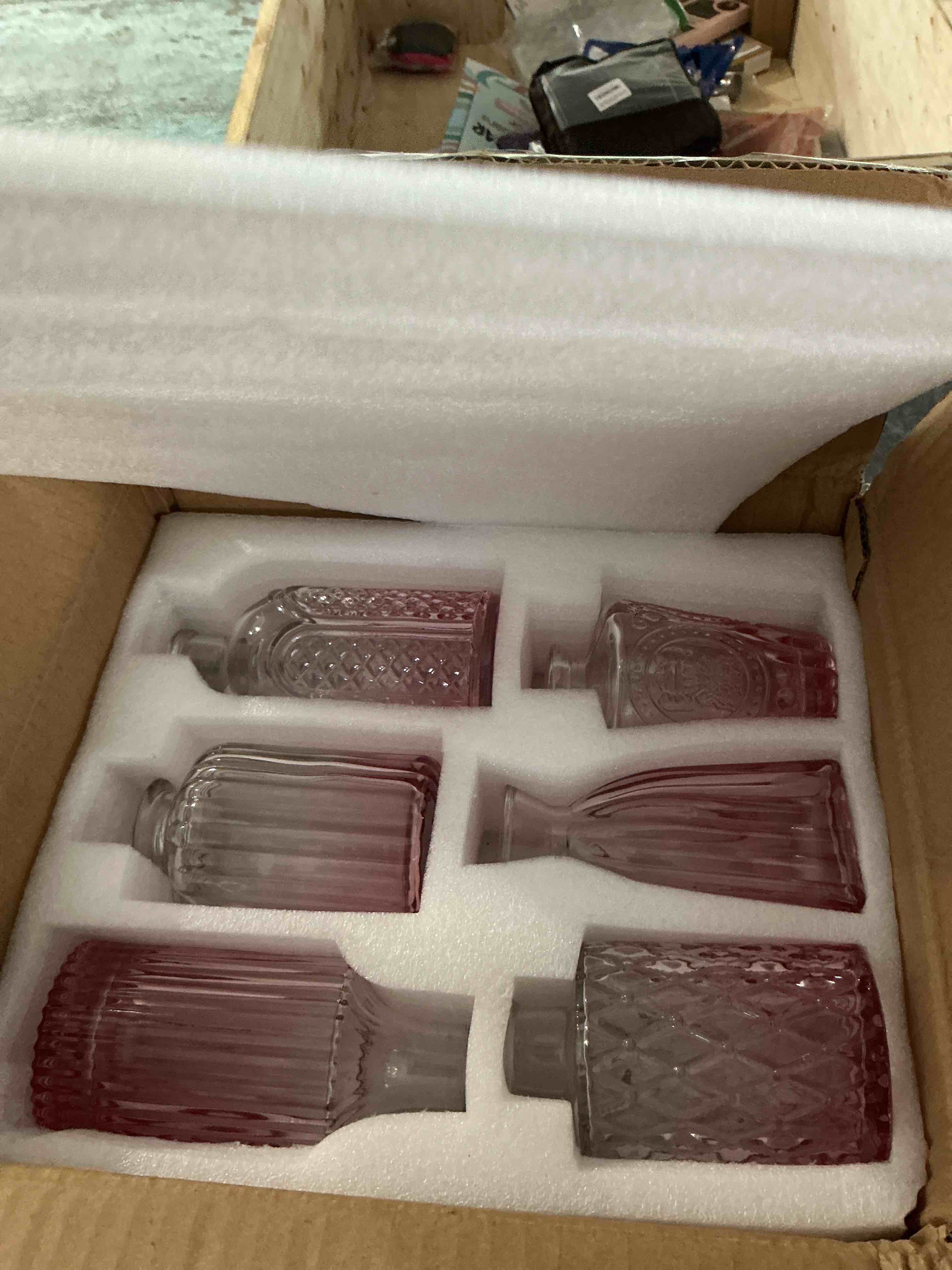 https://s3.amazonaws.com/lotting-images-prod/NonstopDeals/PNK3240094_1759336247321.jpeg