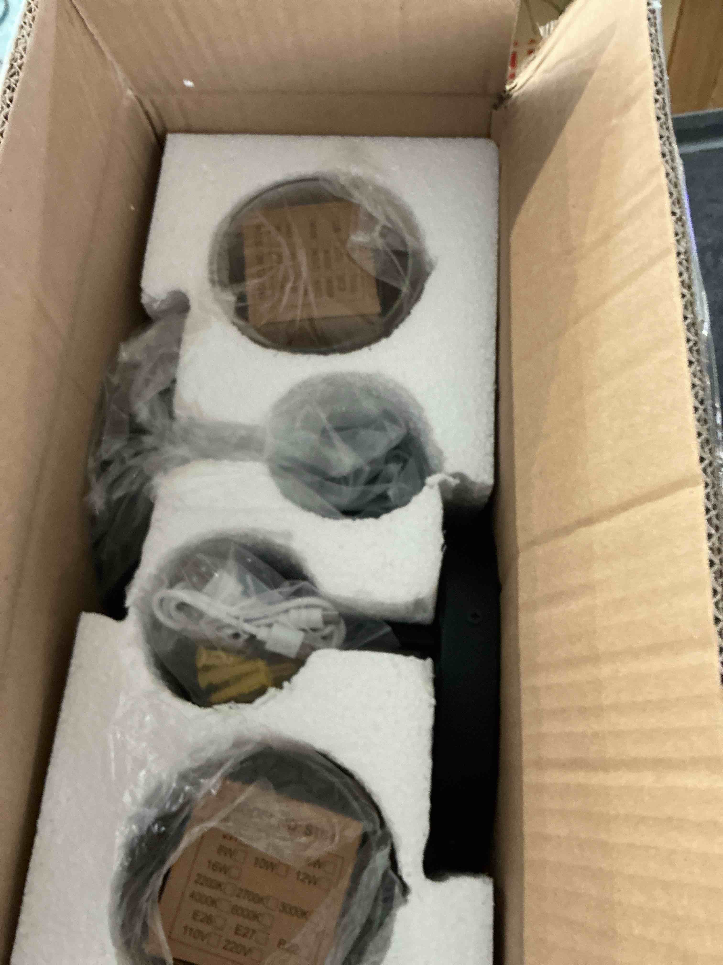 https://s3.amazonaws.com/lotting-images-prod/NonstopDeals/PNK3240102_1759336870701.jpeg