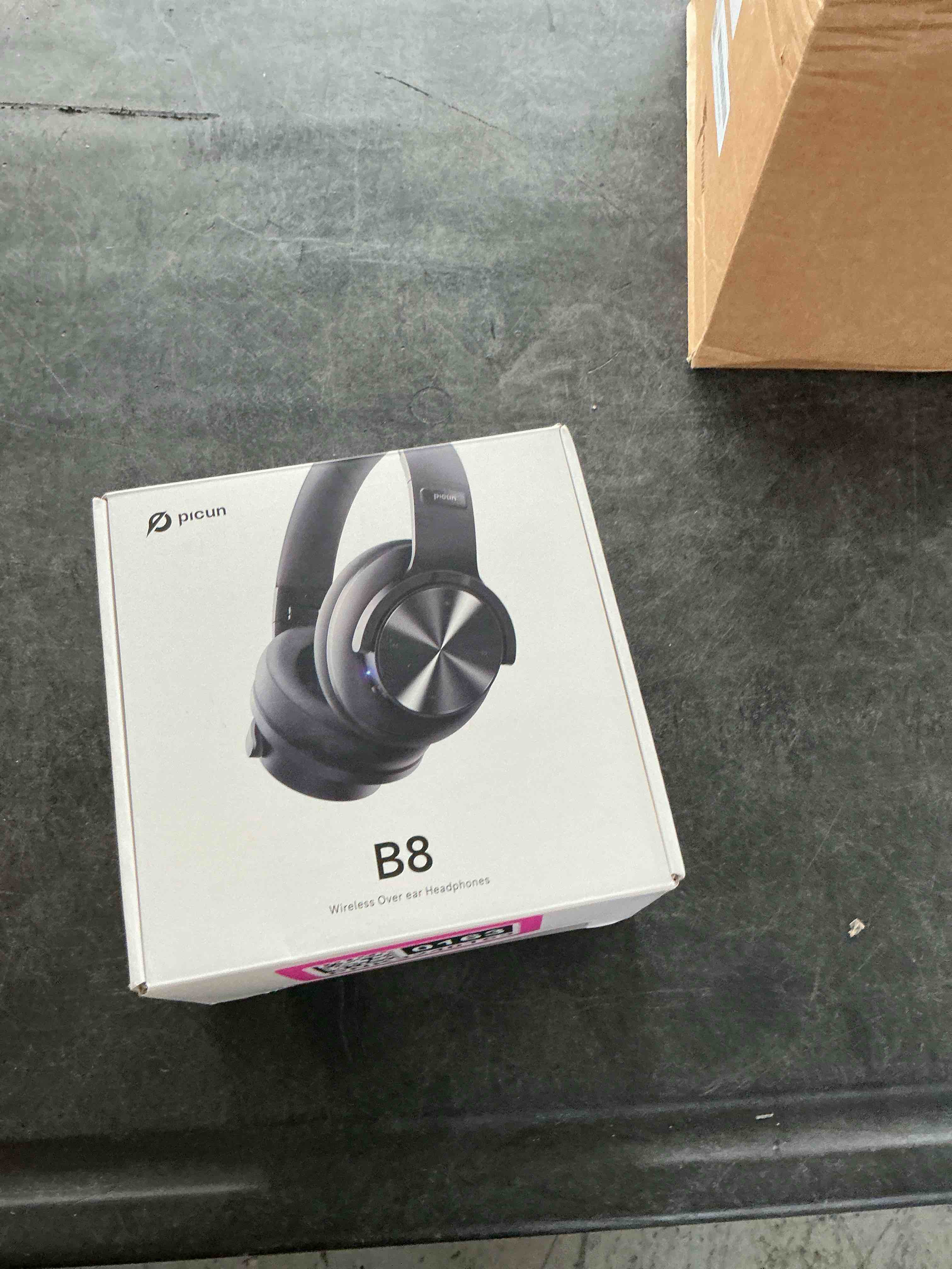 https://s3.amazonaws.com/lotting-images-prod/NonstopDeals/PNK3240163_1759344400314.jpeg